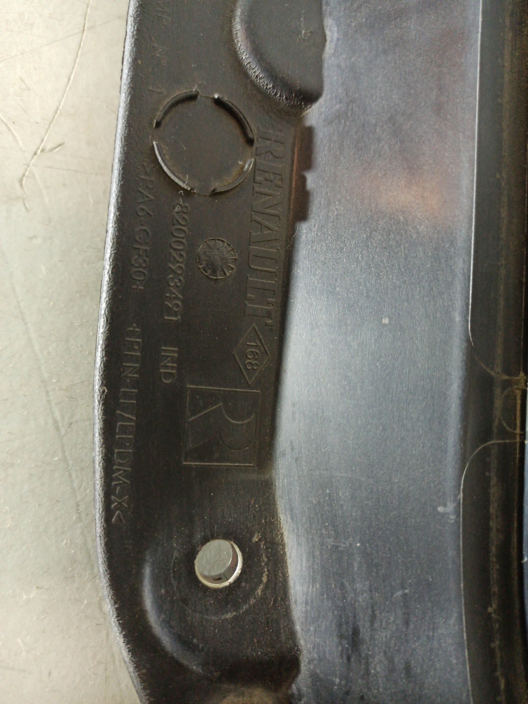 Painel frontal RENAULT CLIO III (BR0/1, CR0/1) | 05 -  Imagem-2