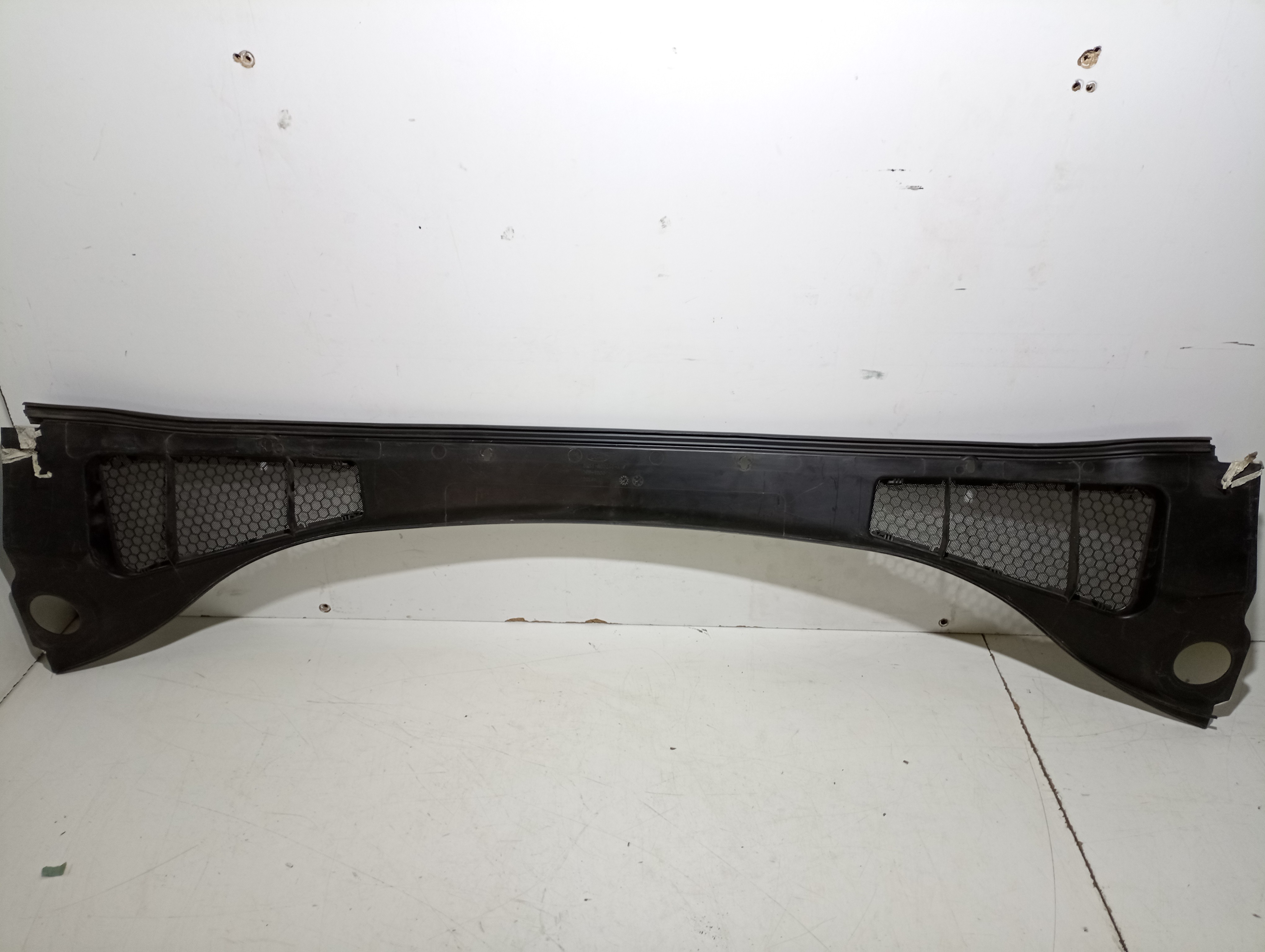 Grelha de torpedo FORD FOCUS III | 10 -  Imagem-1