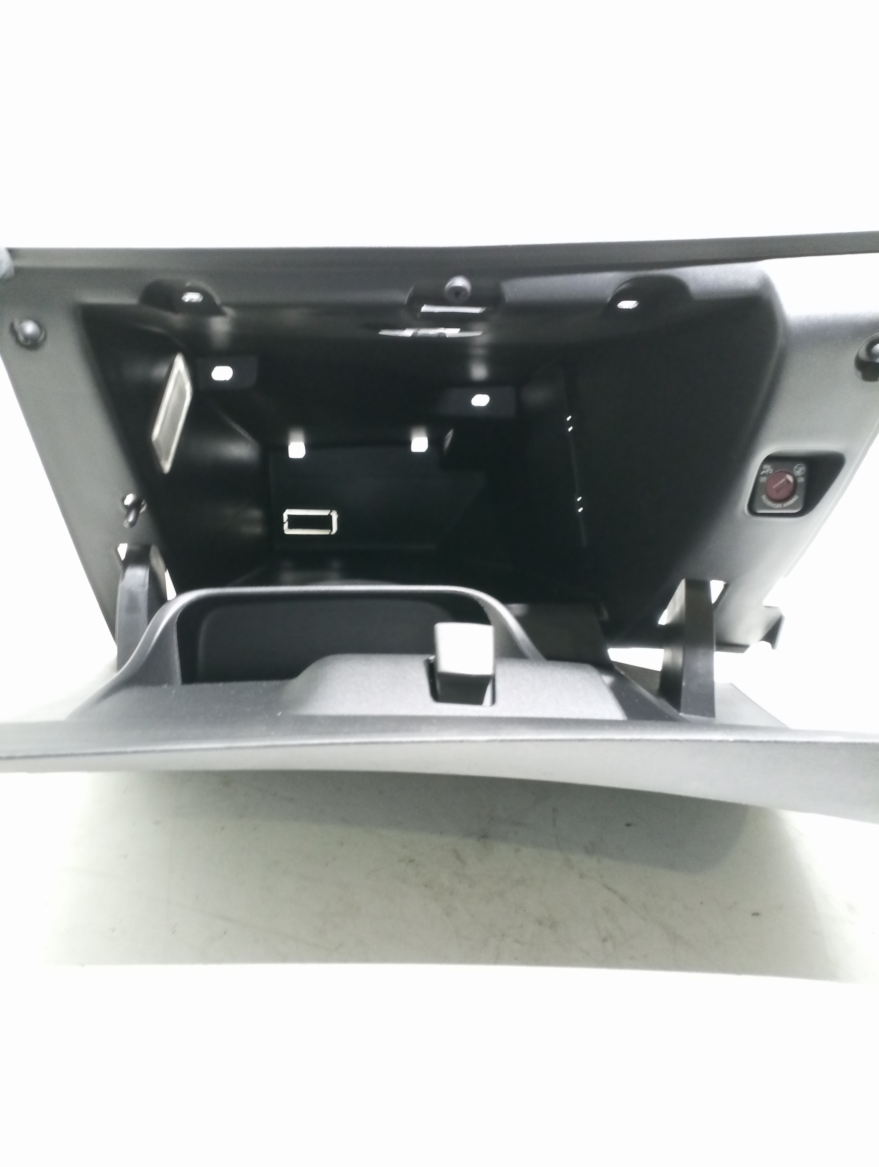 Porta luvas PEUGEOT 2008 I (CU_) | 13 -  Imagem-5