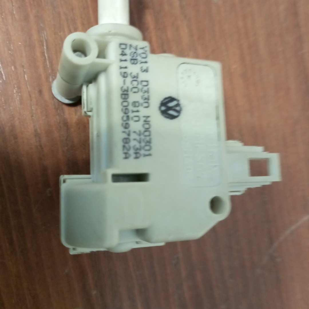 Unidade de control VOLKSWAGEN PASSAT (3C2) | 05 - 10 Imagem-1