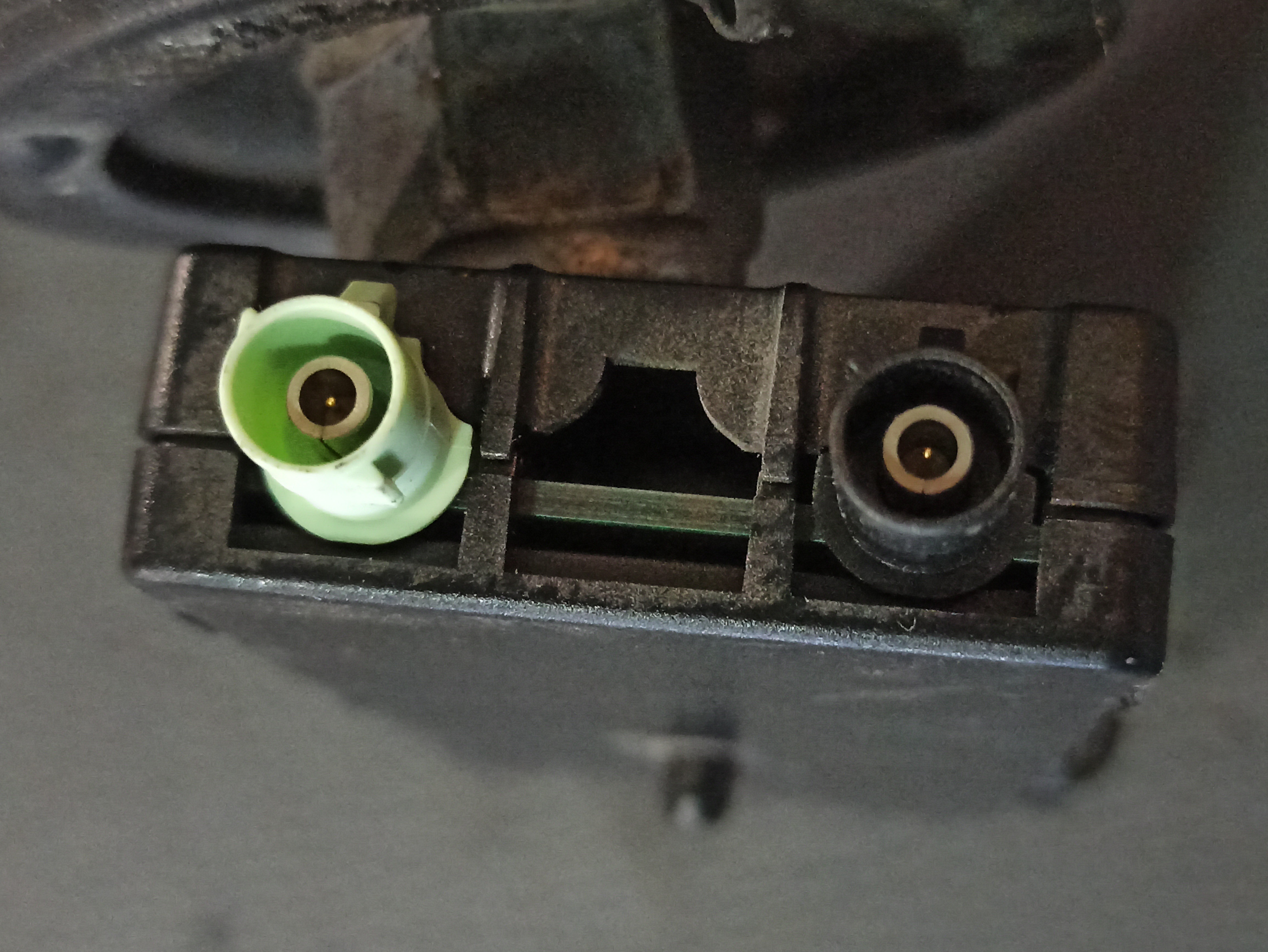 Módulo eletrónico BMW 1 (F20) | 11 - 19 Imagem-2