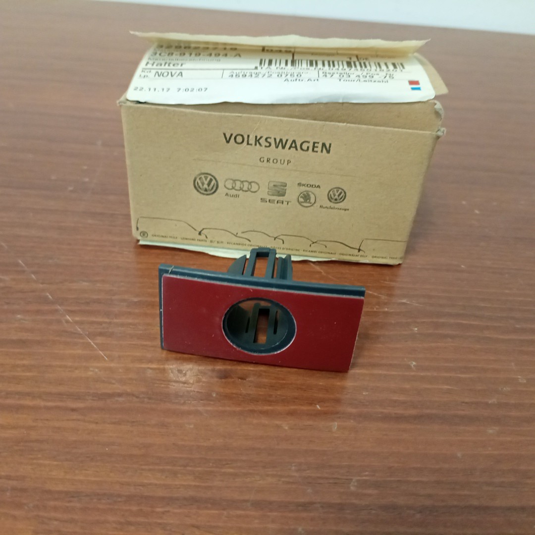 Suporte de sensor de estacionamento VOLKSWAGEN PASSAT CC (357) | 08 - 12