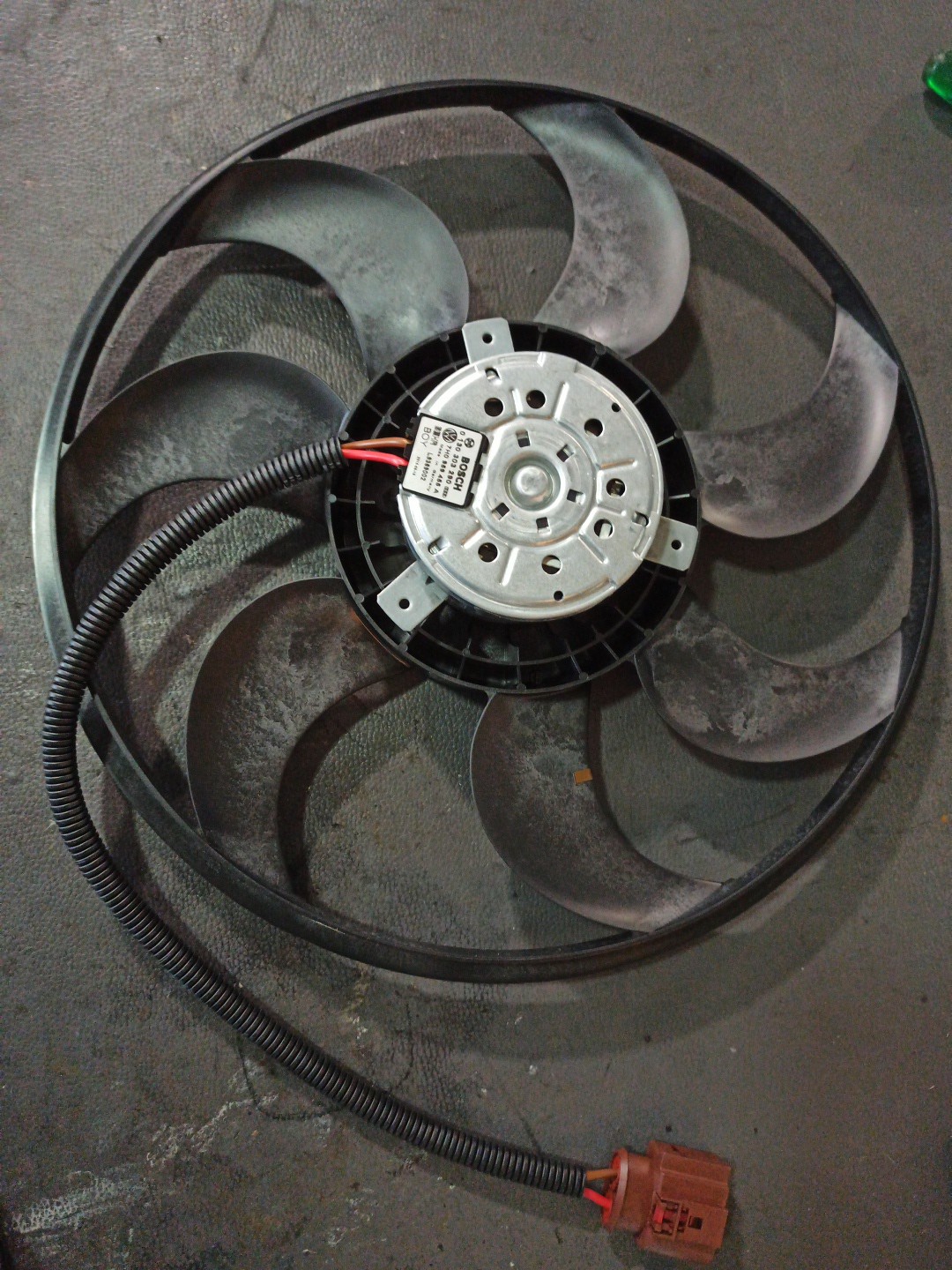 Termo ventilador VOLKSWAGEN TRANSPORTER T5 Caixa (7HA, 7HH, 7EA, 7EH) | 03 -  Imagem-2