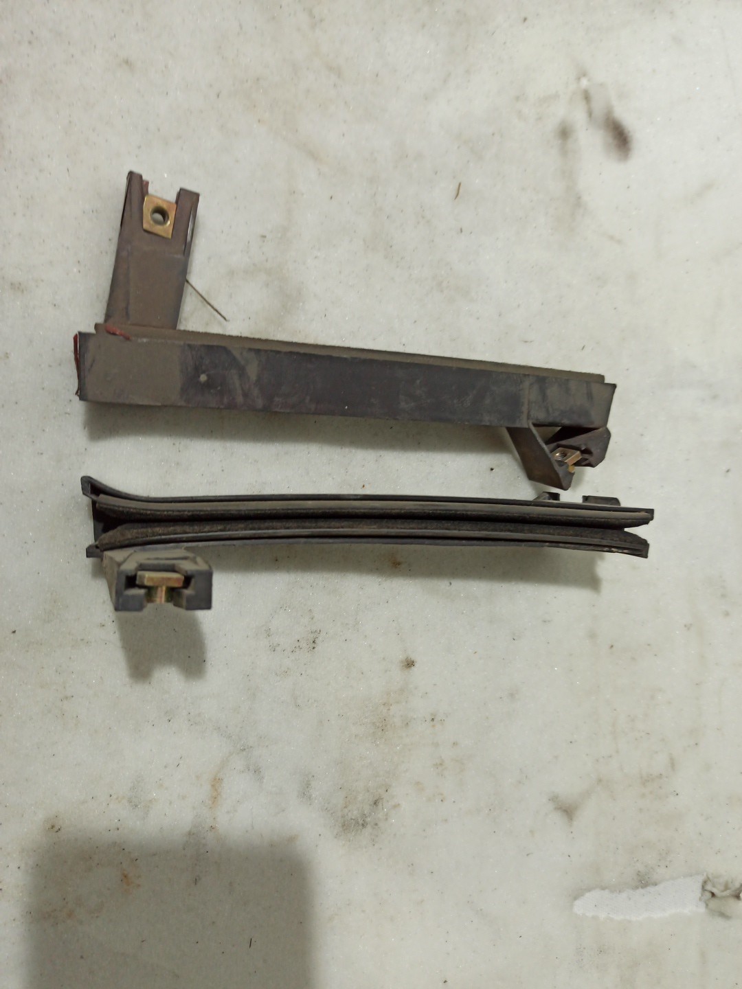 Guia de janela ALFA ROMEO 147 (937_) | 00 - 10 Imagem-1