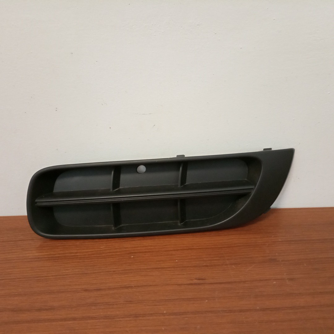 Grelha de para-choques SKODA ROOMSTER (5J) | 06 - 15 Imagem-4