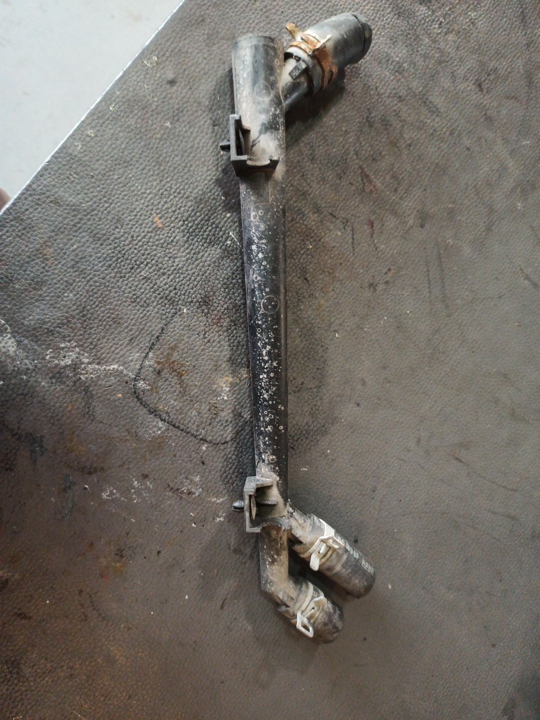 Tubo de Água FORD FOCUS (DAW, DBW) | 98 - 09 Imagem-2