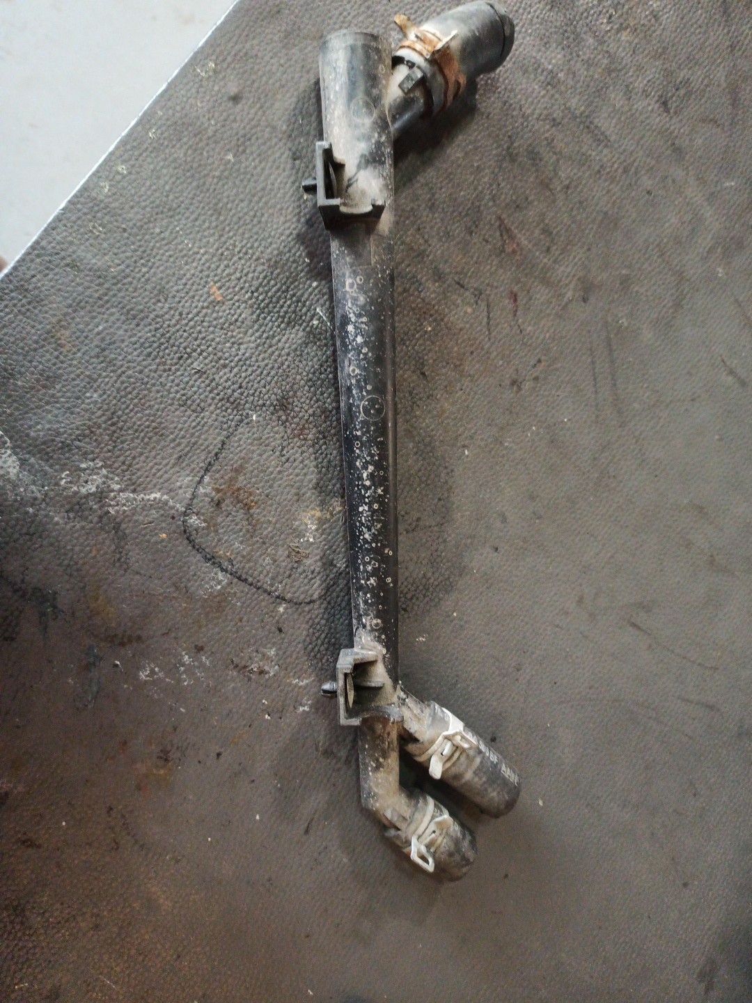 Tubo de Água FORD FOCUS (DAW, DBW) | 98 - 09 Imagem-3