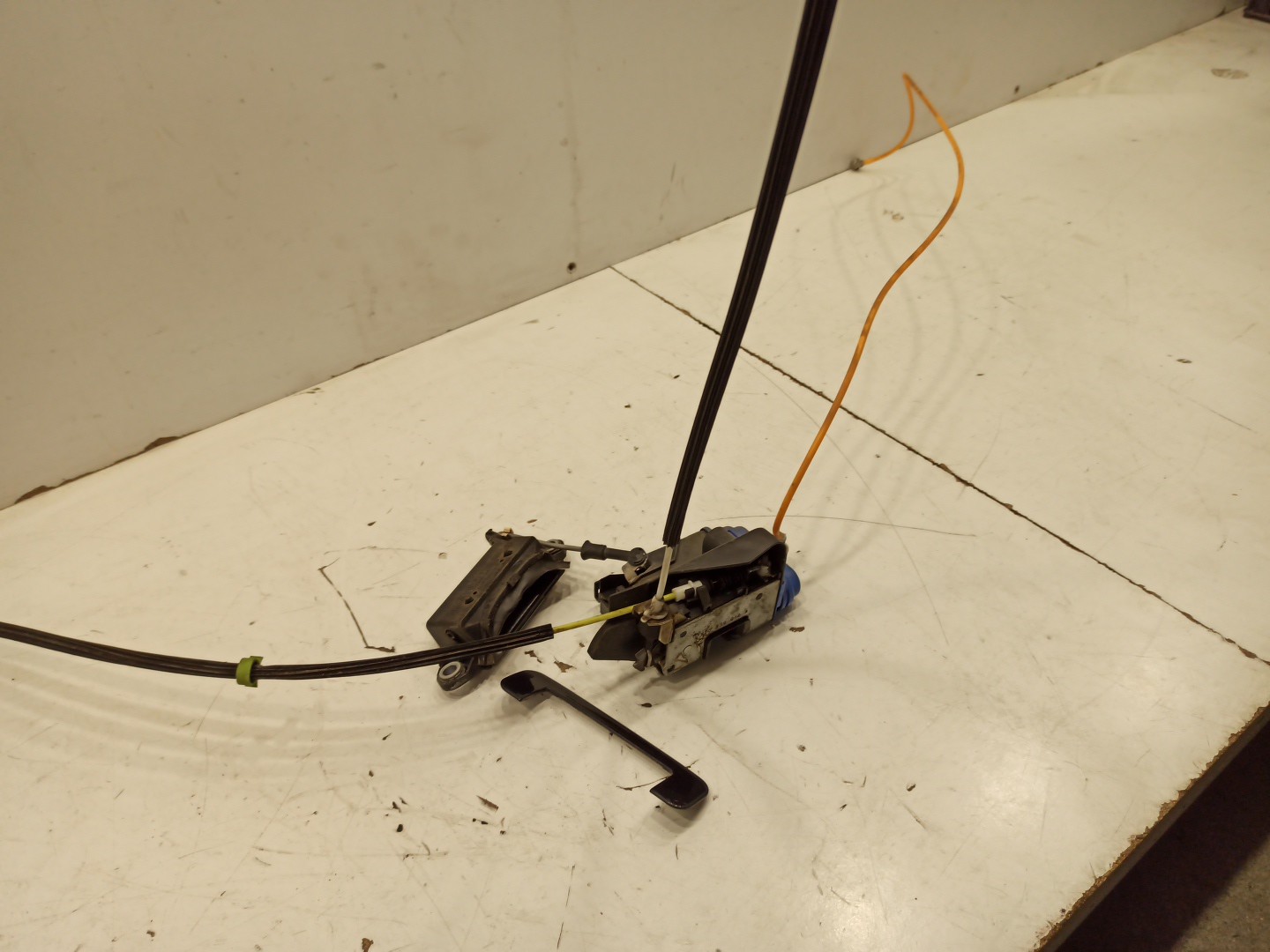 Fecho da Porta Trás Direito AUDI A4 Avant (8D5, B5) | 94 - 02 Imagem-2