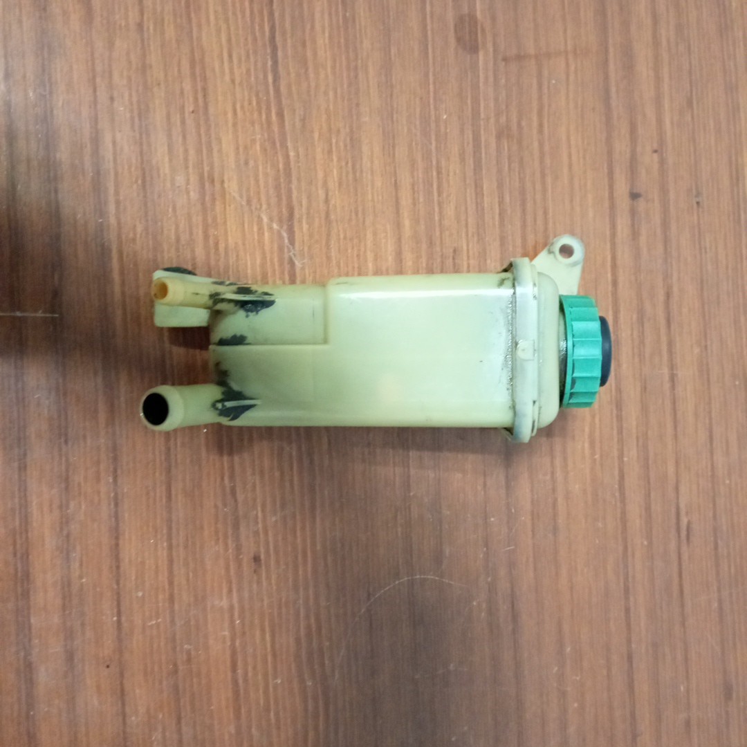 Reservatorio do oleo da direção AUDI A4 Avant (8D5, B5) | 94 - 02 Imagem-2