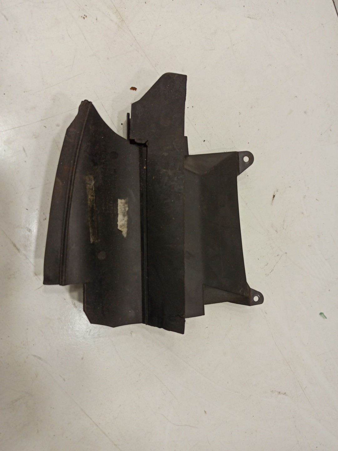 Guia de duto de ar AUDI CABRIOLET (8G7, B4) | 91 - 00 Imagem-1