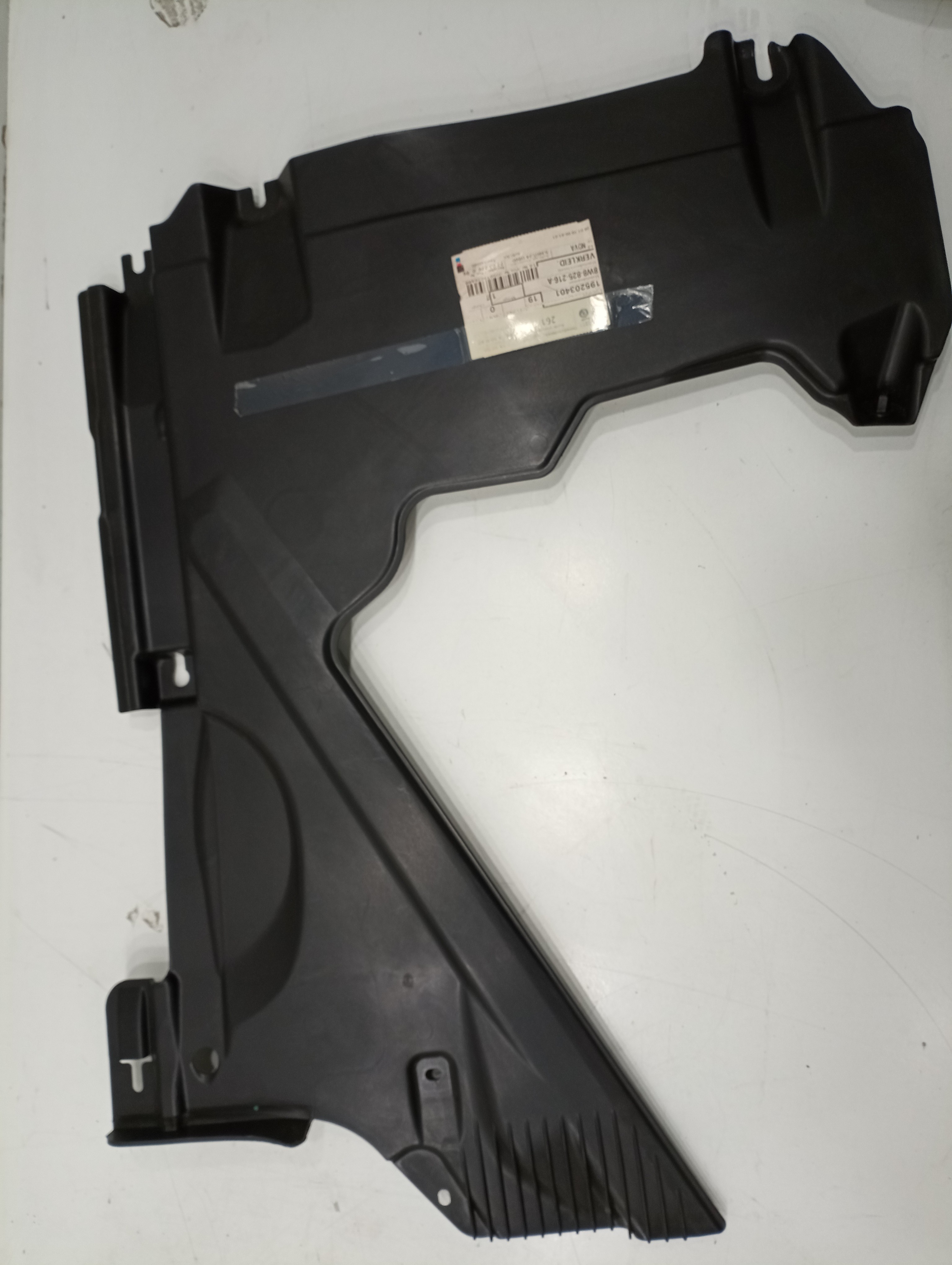 Proteção inferior de carroçaria AUDI A4 (8W2, 8WC, B9) | 15 -  Imagem-3