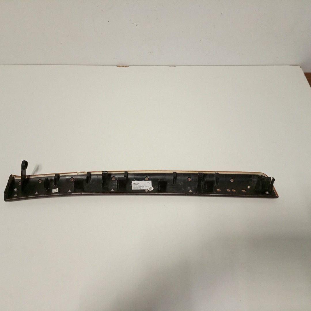 Friso da porta AUDI A4 (8E2, B6) | 00 - 05 Imagem-1