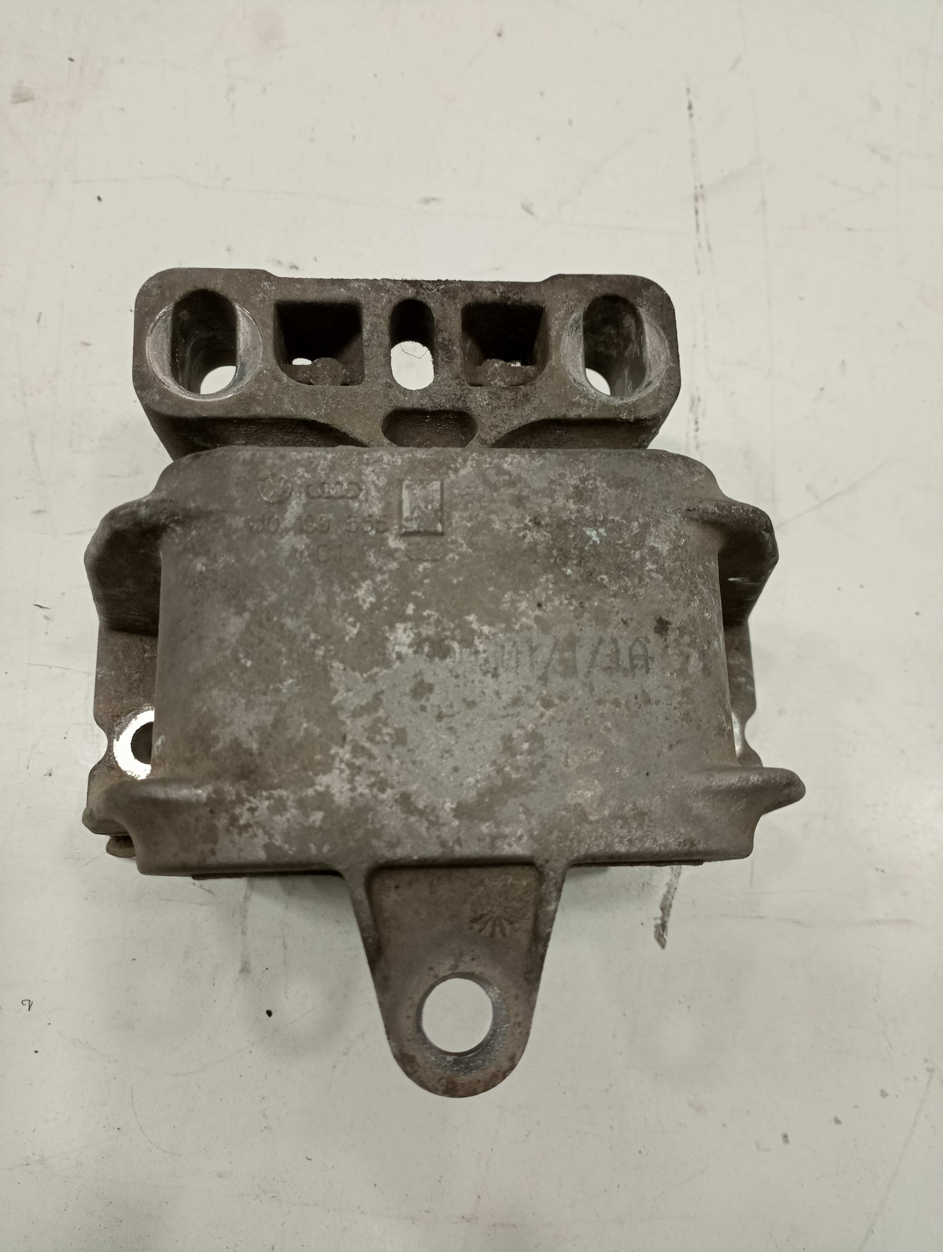 Apoio da caixa de velocidades VOLKSWAGEN GOLF IV (1J1) | 97 - 07