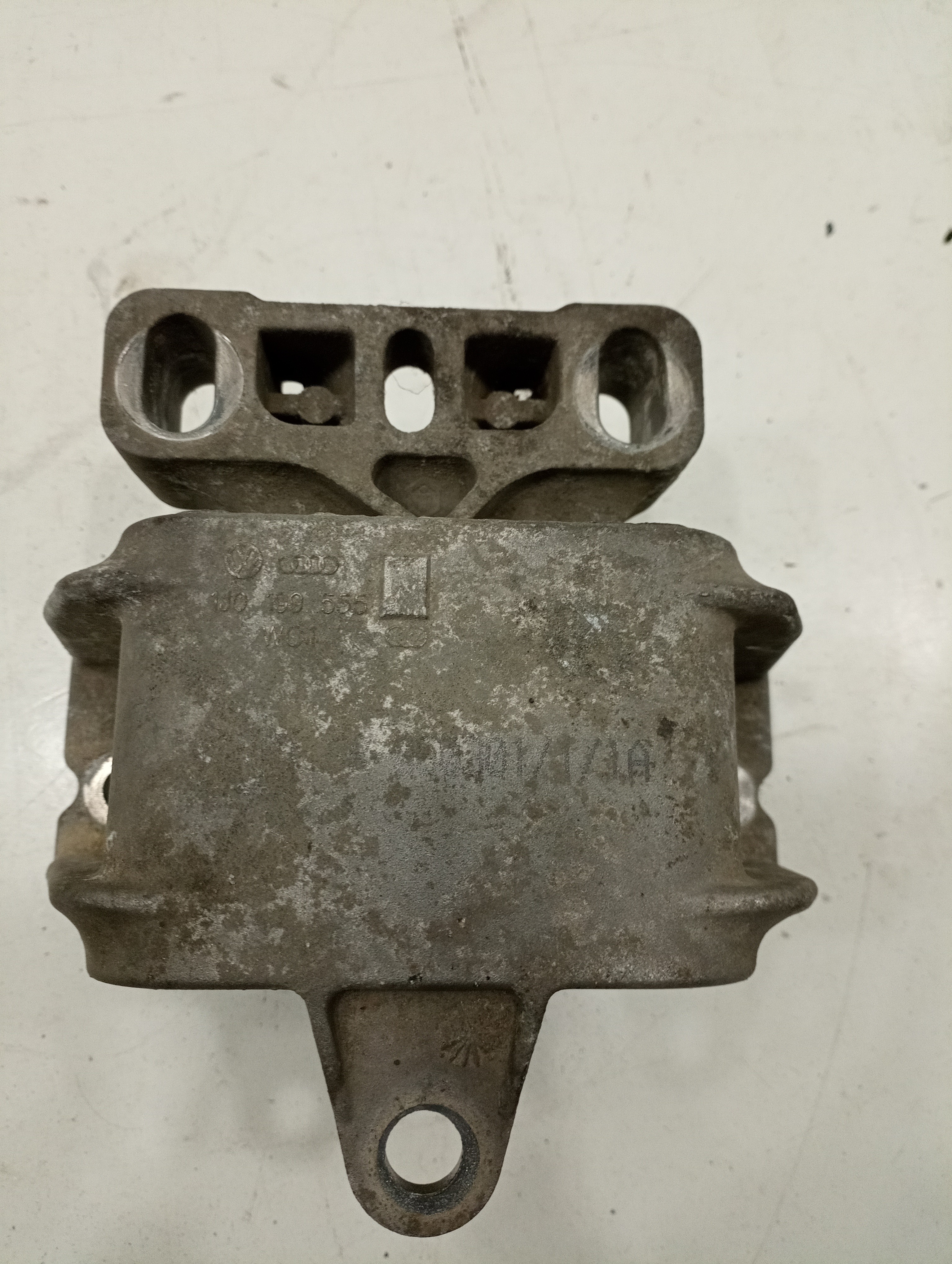 Apoio da caixa de velocidades VOLKSWAGEN GOLF IV (1J1) | 97 - 07 Imagem-5