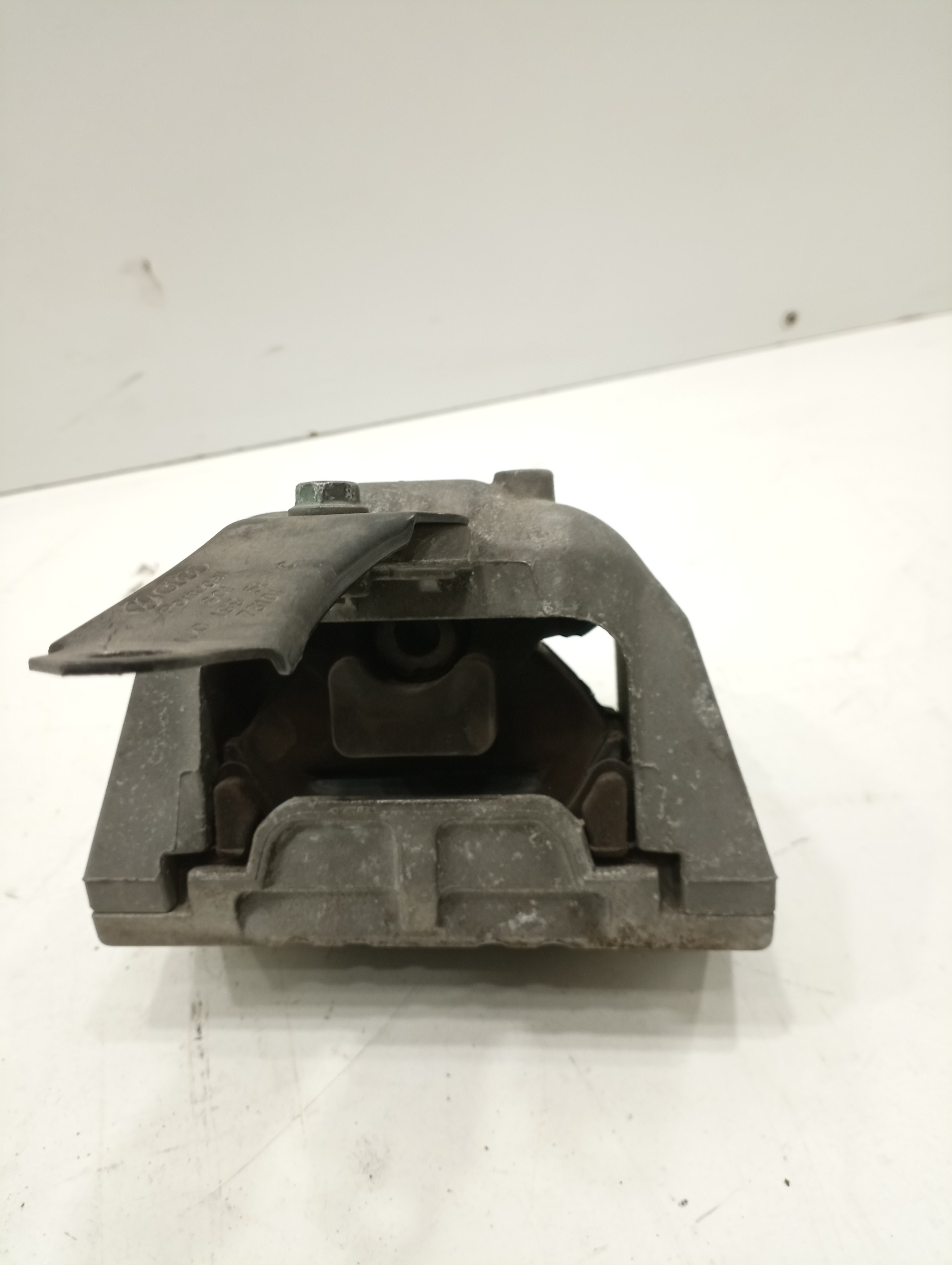 Apoio da caixa de velocidades VOLKSWAGEN GOLF IV (1J1) | 97 - 07 Imagem-2