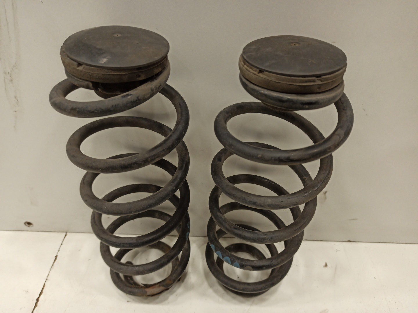 Molas traseiras VOLKSWAGEN GOLF IV (1J1) | 97 - 07 Imagem-2