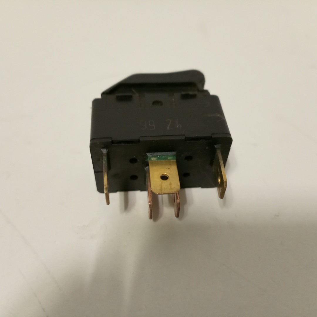 Comutador de vidro frente direito AUDI A4 (8D2, B5) | 94 - 01 Imagem-2