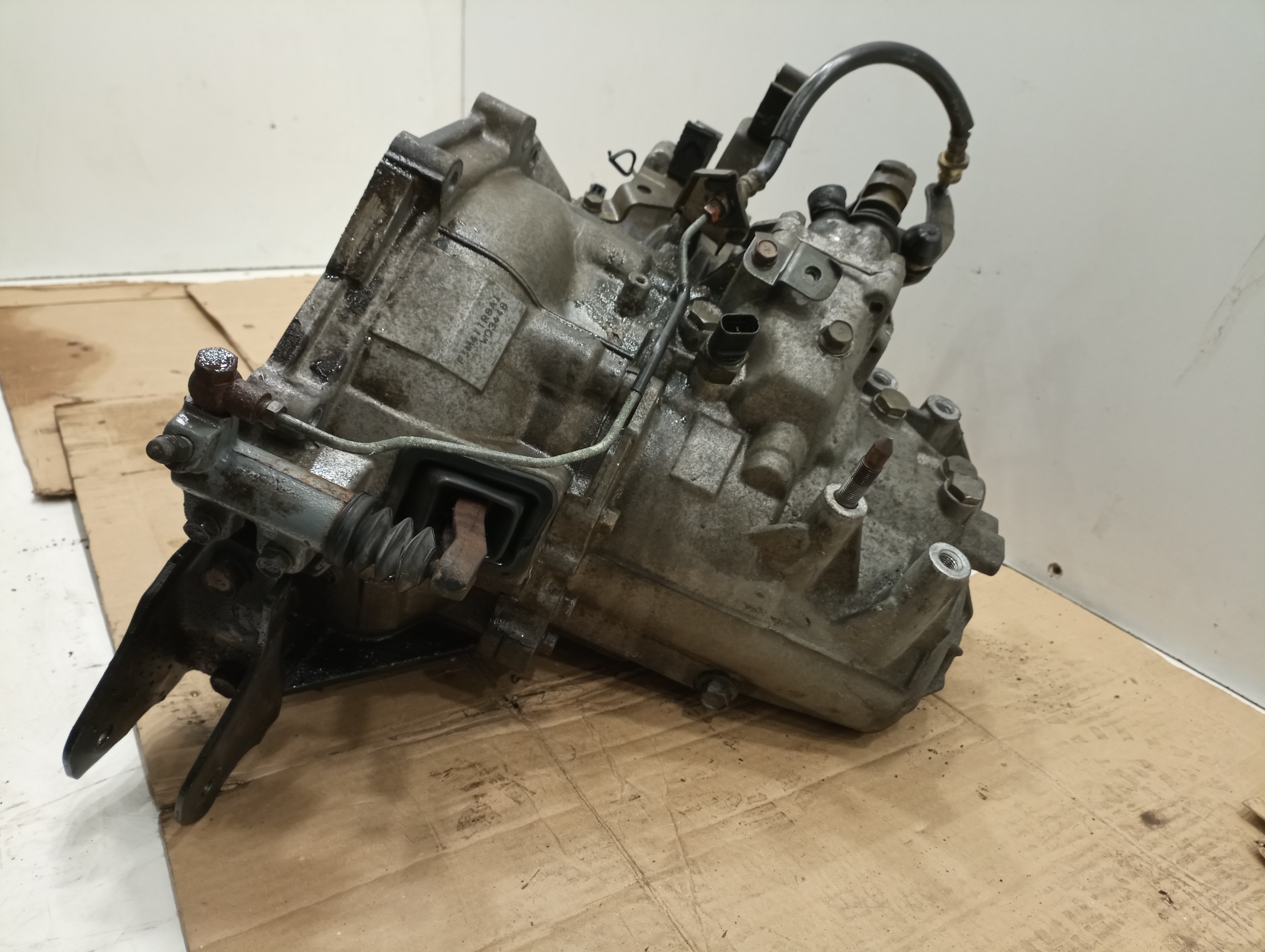 Caja de Cambio MITSUBISHI COLT V (CJ_, CP_) | 95 - 04 Imagem-2