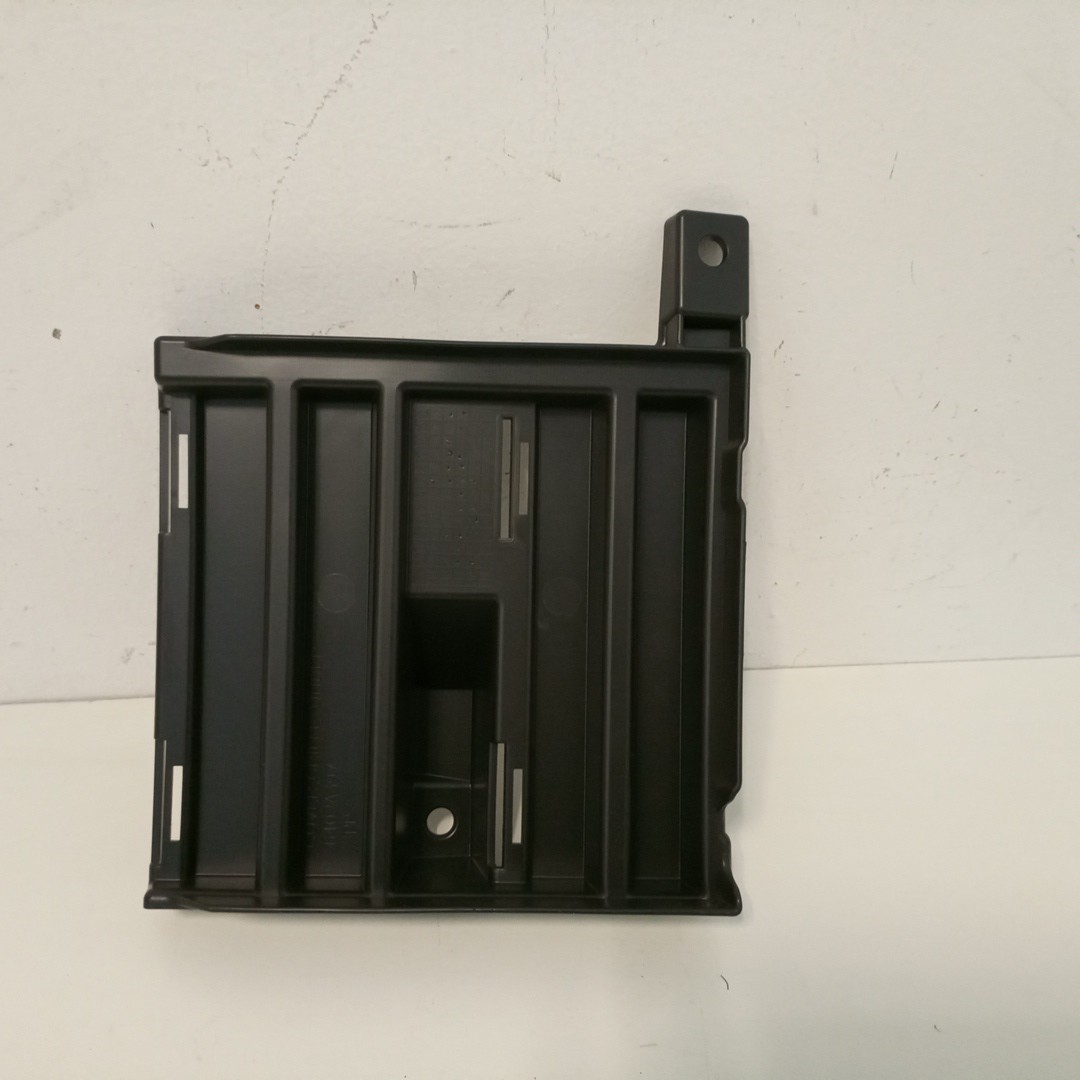 Tampa de grelha MITSUBISHI SPACE STAR Hatchback (A0_A) | 12 - 