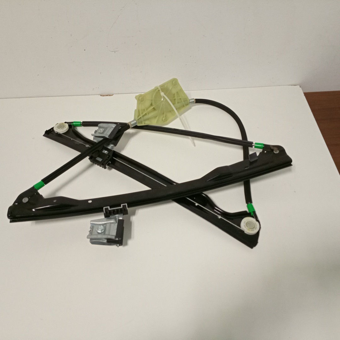 Elevador Frente Esquerdo Manual SEAT LEON (1M1) | 99 - 06