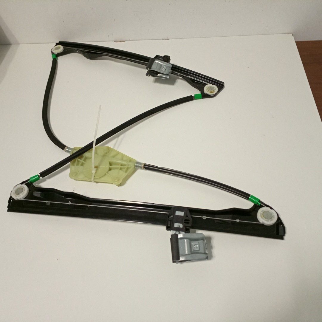 Elevador Frente Esquerdo Manual SEAT LEON (1M1) | 99 - 06 Imagem-1