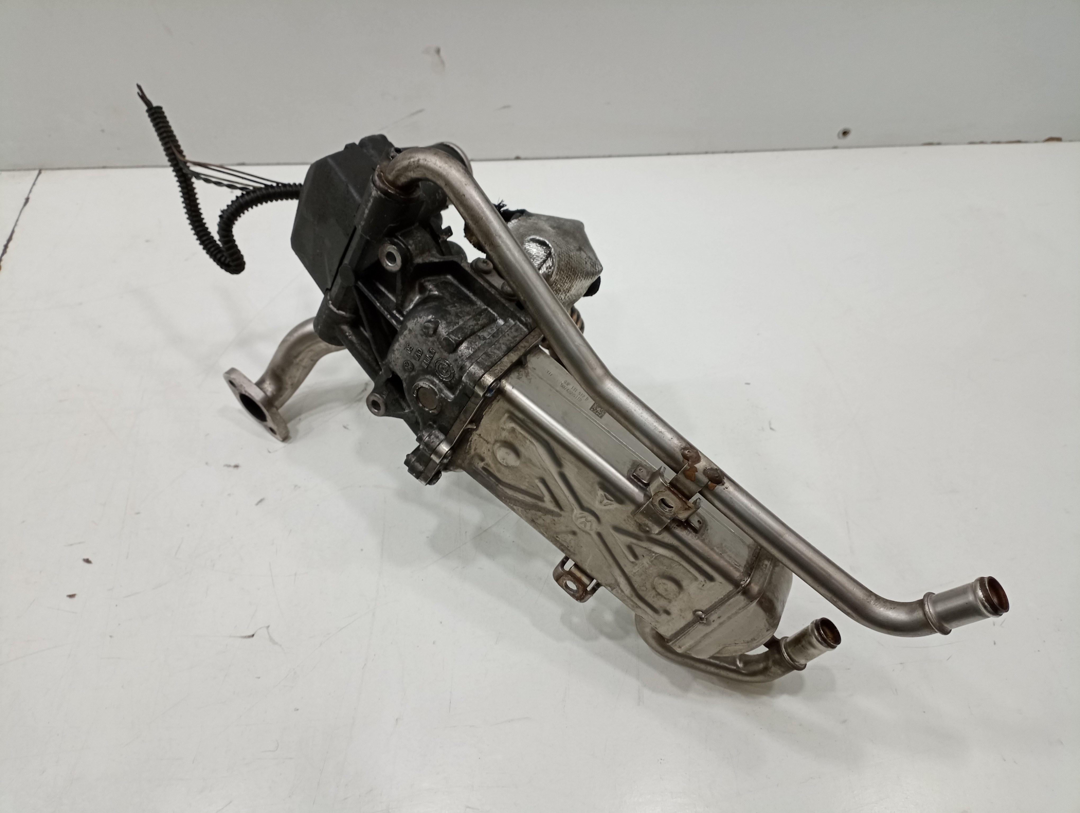 Válvula EGR Com Radiador VOLKSWAGEN POLO (6R1, 6C1) | 09 -  Imagem-2