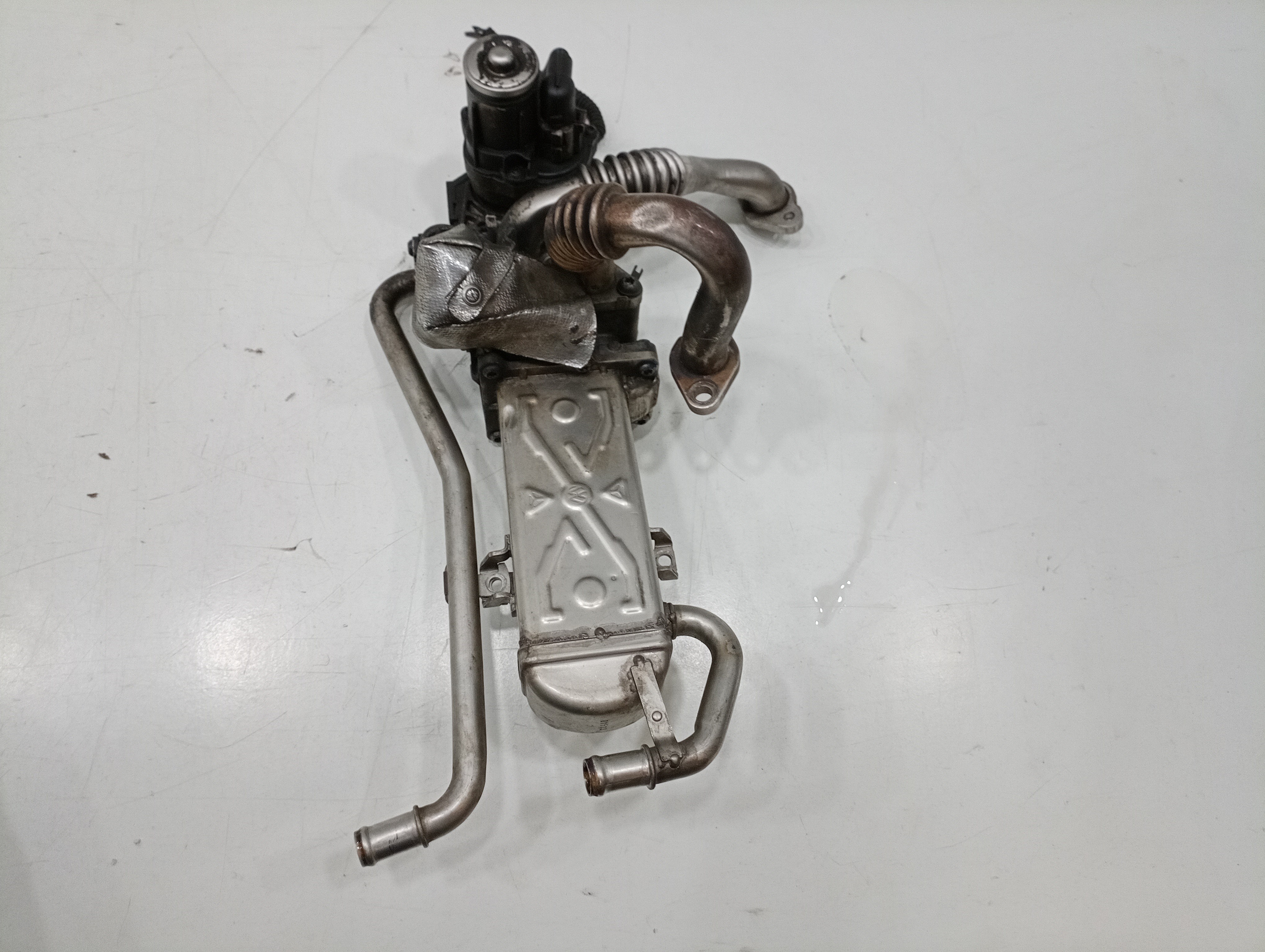 Válvula EGR Com Radiador VOLKSWAGEN POLO (6R1, 6C1) | 09 -  Imagem-4