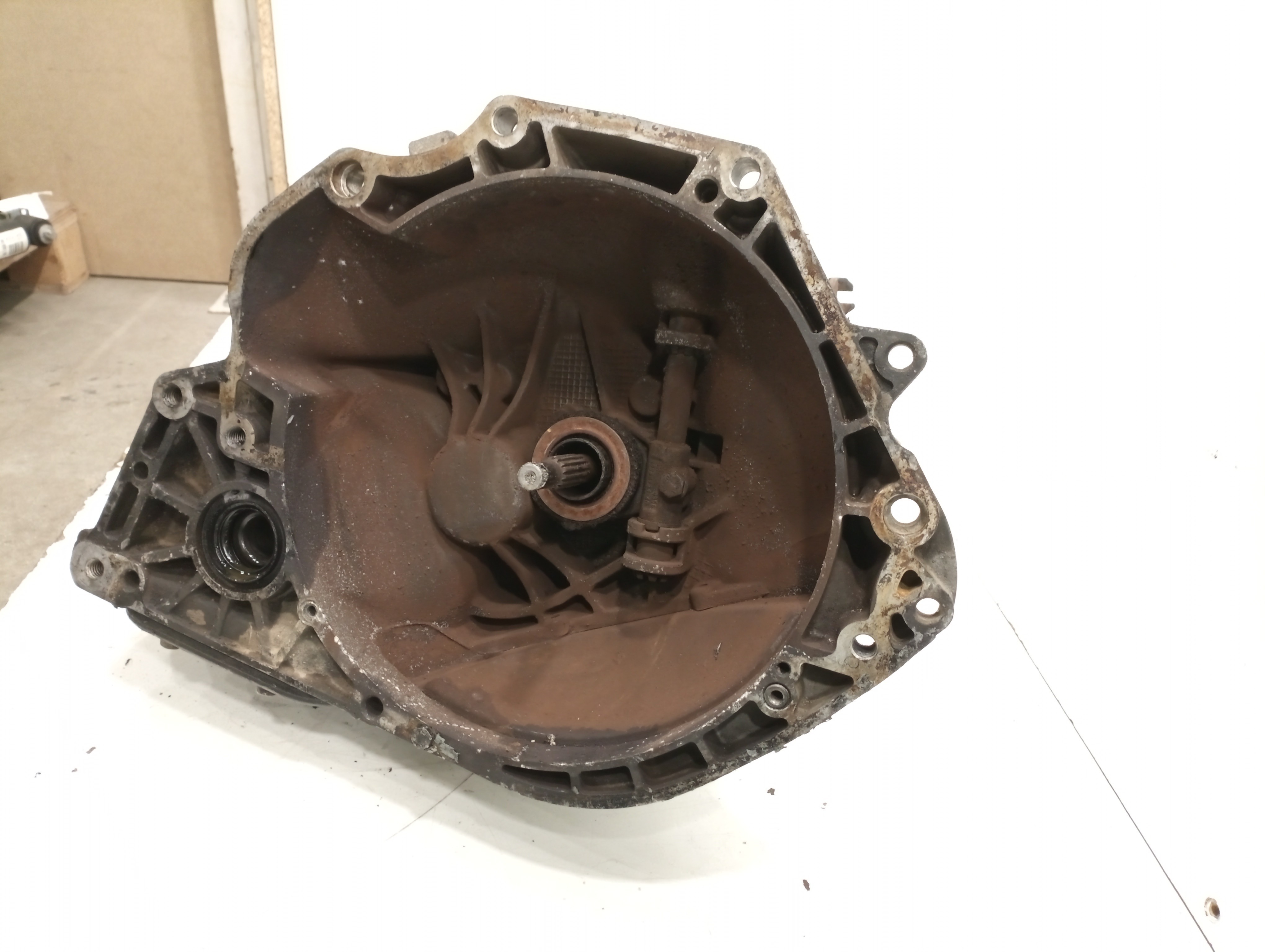 Caixa de Velocidades Manual OPEL CORSA B (S93) | 93 - 02 Imagem-3