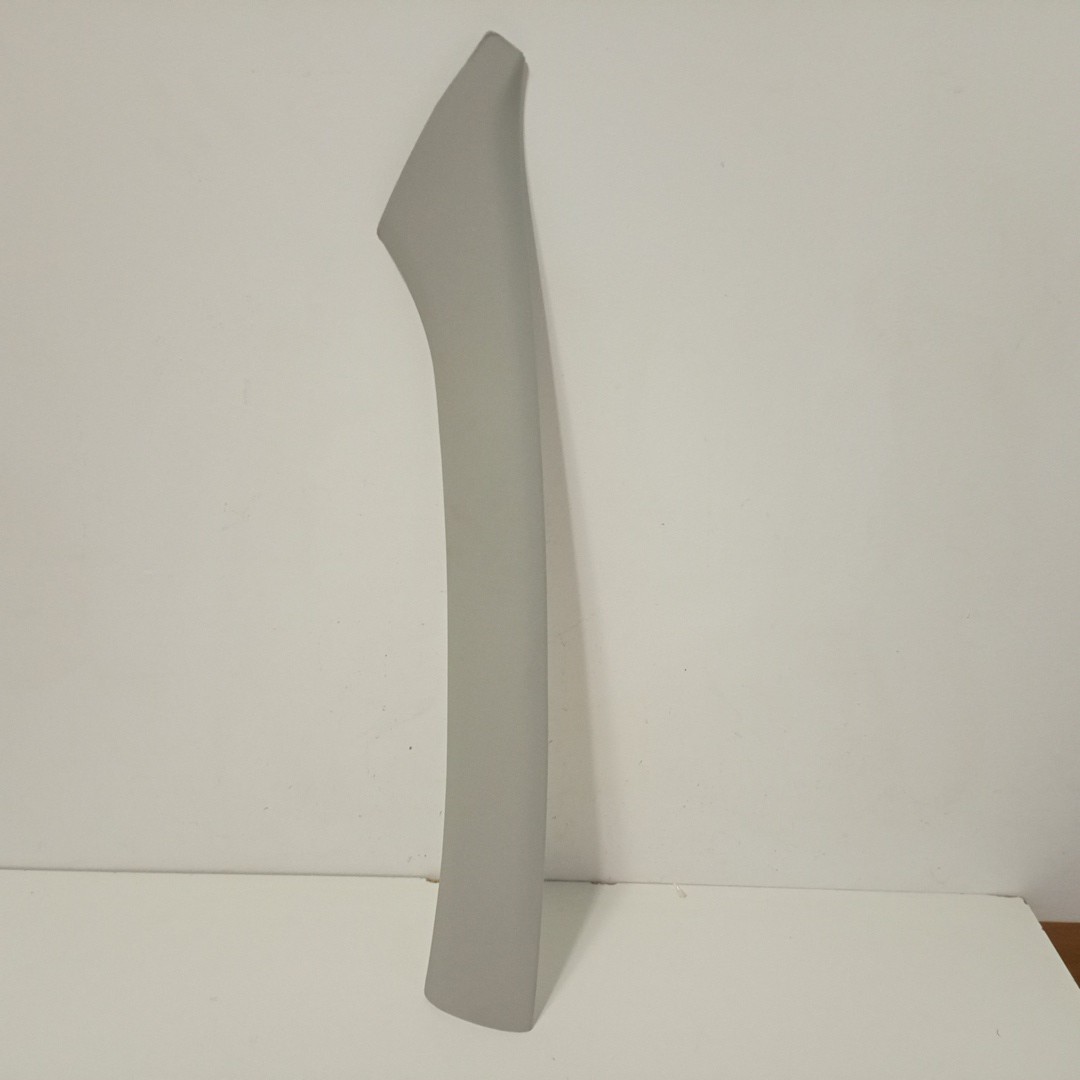 Moldura de pilar A VOLKSWAGEN PASSAT (3B2) | 96 - 01