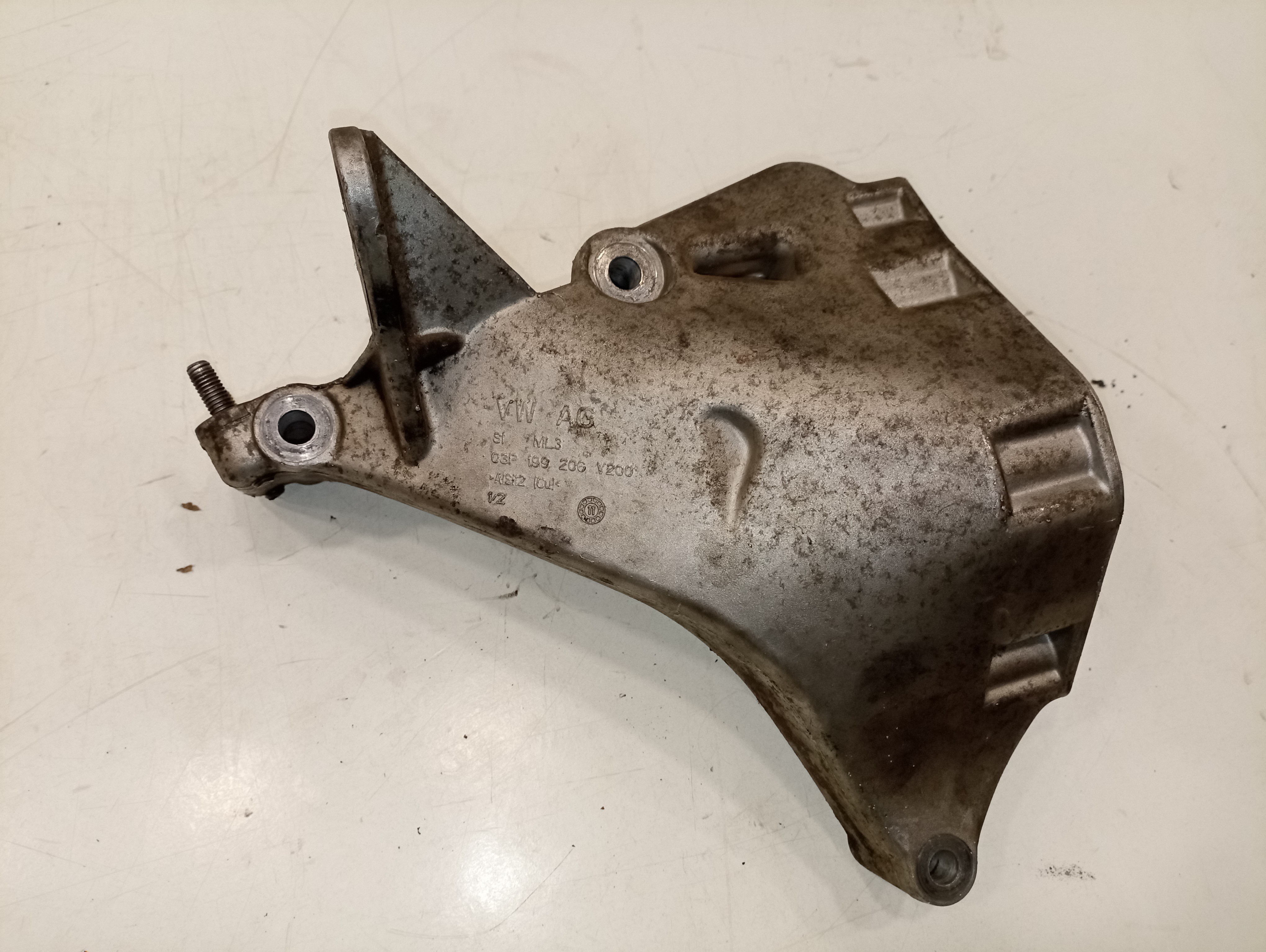 Apoio de motor VOLKSWAGEN POLO (6R1, 6C1) | 09 -  Imagem-3