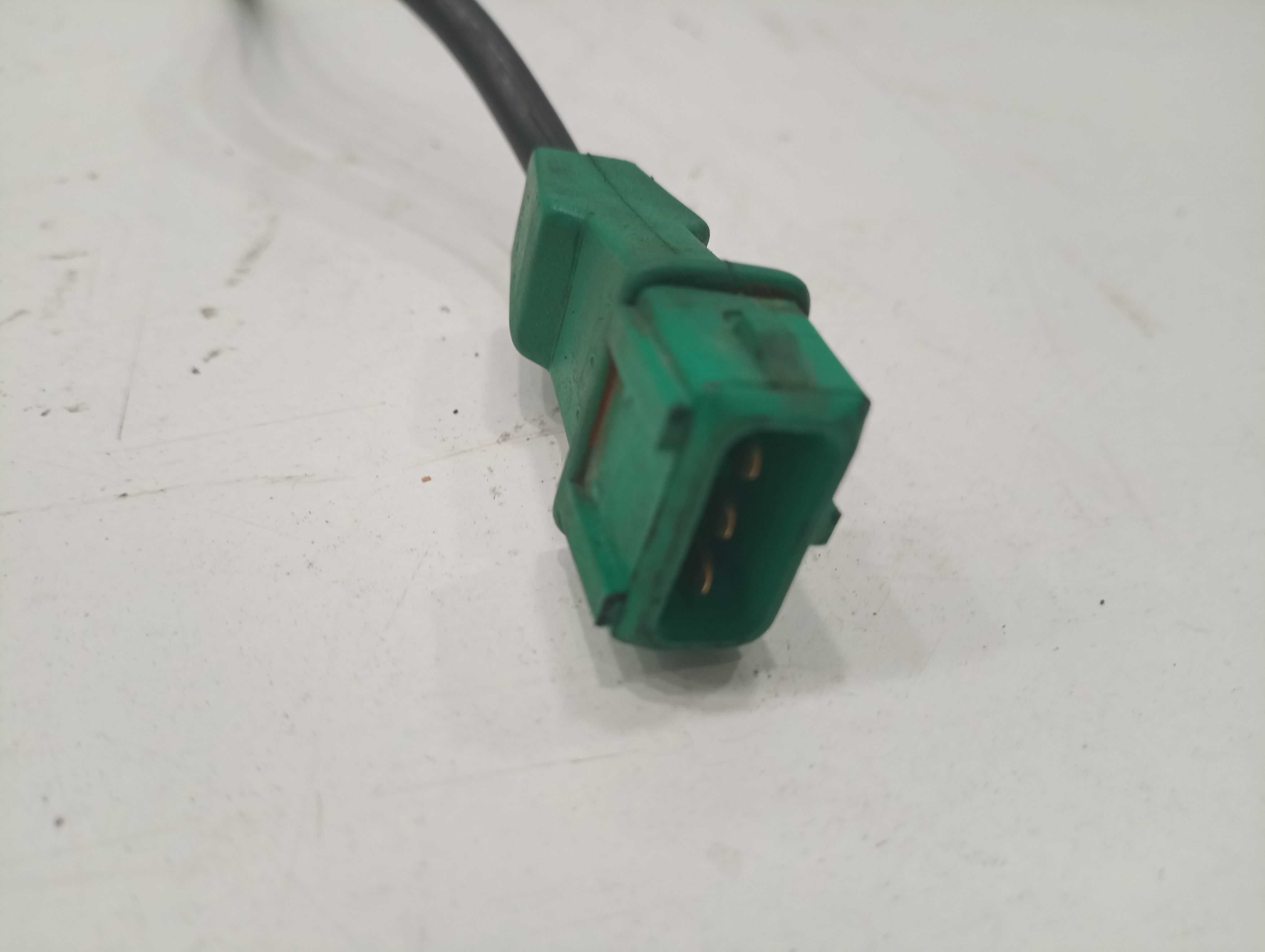 Sensor de detonação AUDI A4 (8D2, B5) | 94 - 01 Imagem-2