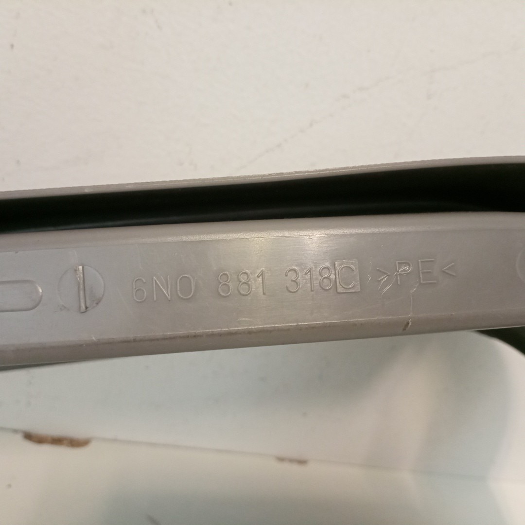 Acabamento de Bancos VOLKSWAGEN POLO (6N2) | 99 - 01 Imagem-3