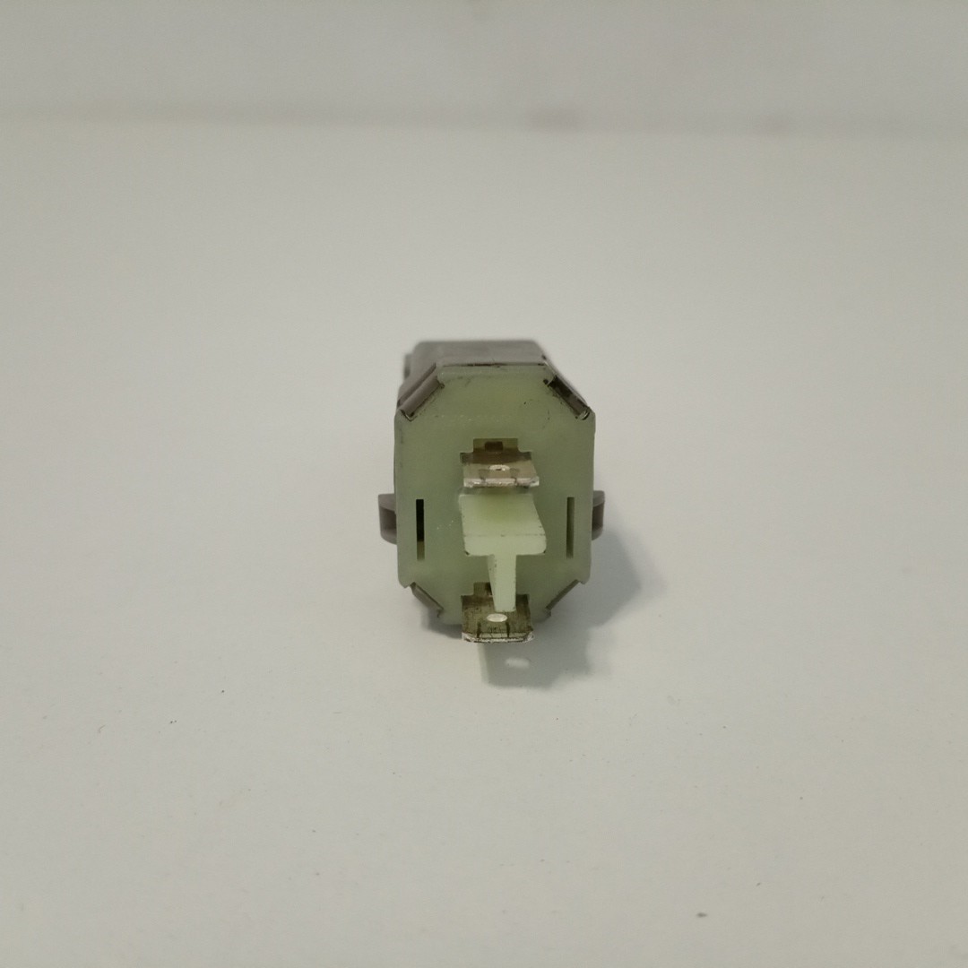 Sensor do pedal de embraiagem SAAB 9-5 Combi (YS3E) | 98 - 09 Imagem-2