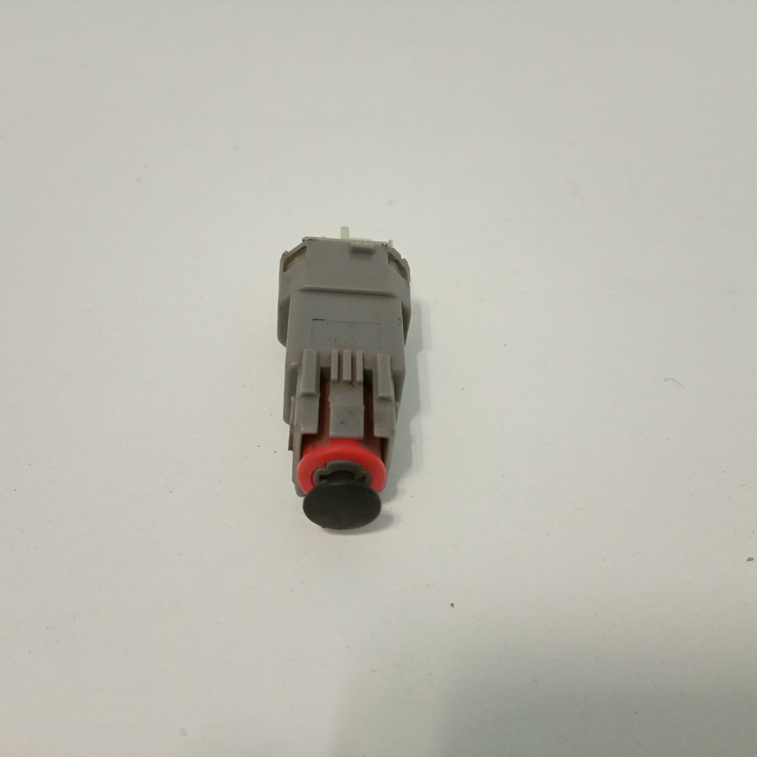 Sensor do pedal de embraiagem SAAB 9-5 Combi (YS3E) | 98 - 09 Imagem-4