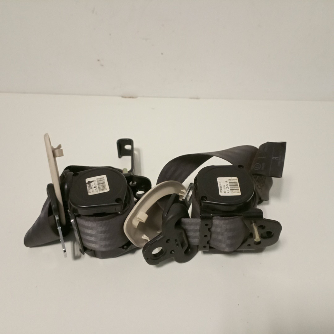 Pretensionneurs SAAB 9-5 Combi (YS3E) | 98 - 09 Imagem-1