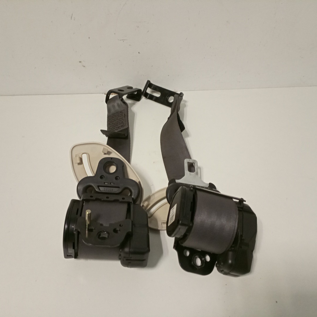 Pretensionneurs SAAB 9-5 Combi (YS3E) | 98 - 09 Imagem-4