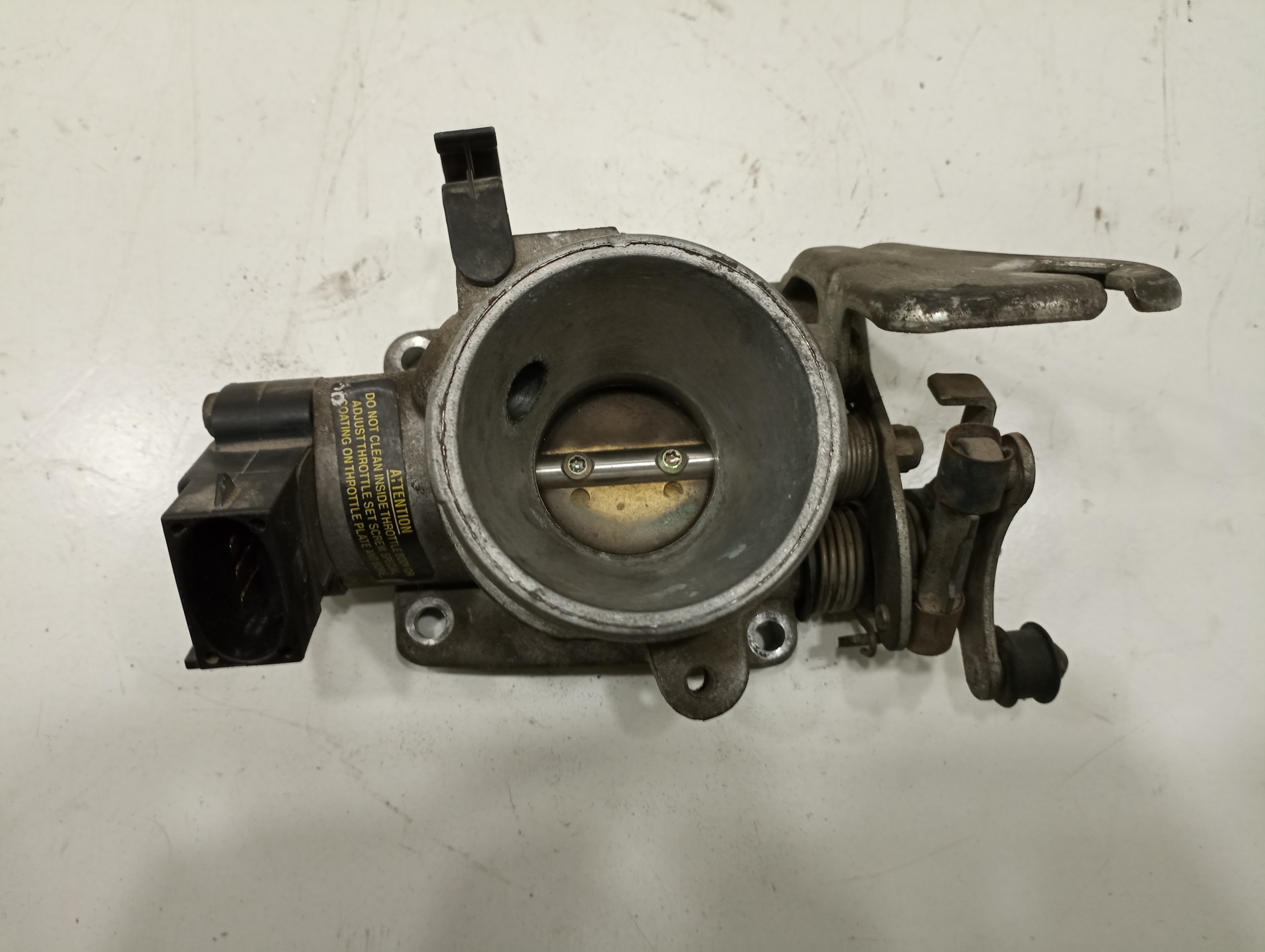 Borboleta de admissão FORD FIESTA IV (JA_, JB_) | 95 - 02 Imagem-5