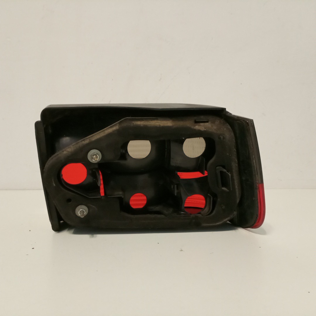 Farolim Stop Esquerdo SEAT IBIZA II (6K1) | 93 - 02 Imagem-2
