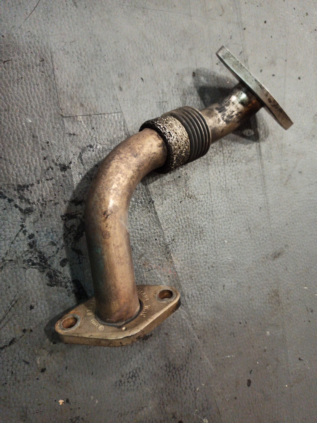 Tubo de EGR AUDI A4 Avant (8D5, B5) | 94 - 02 Imagem-1