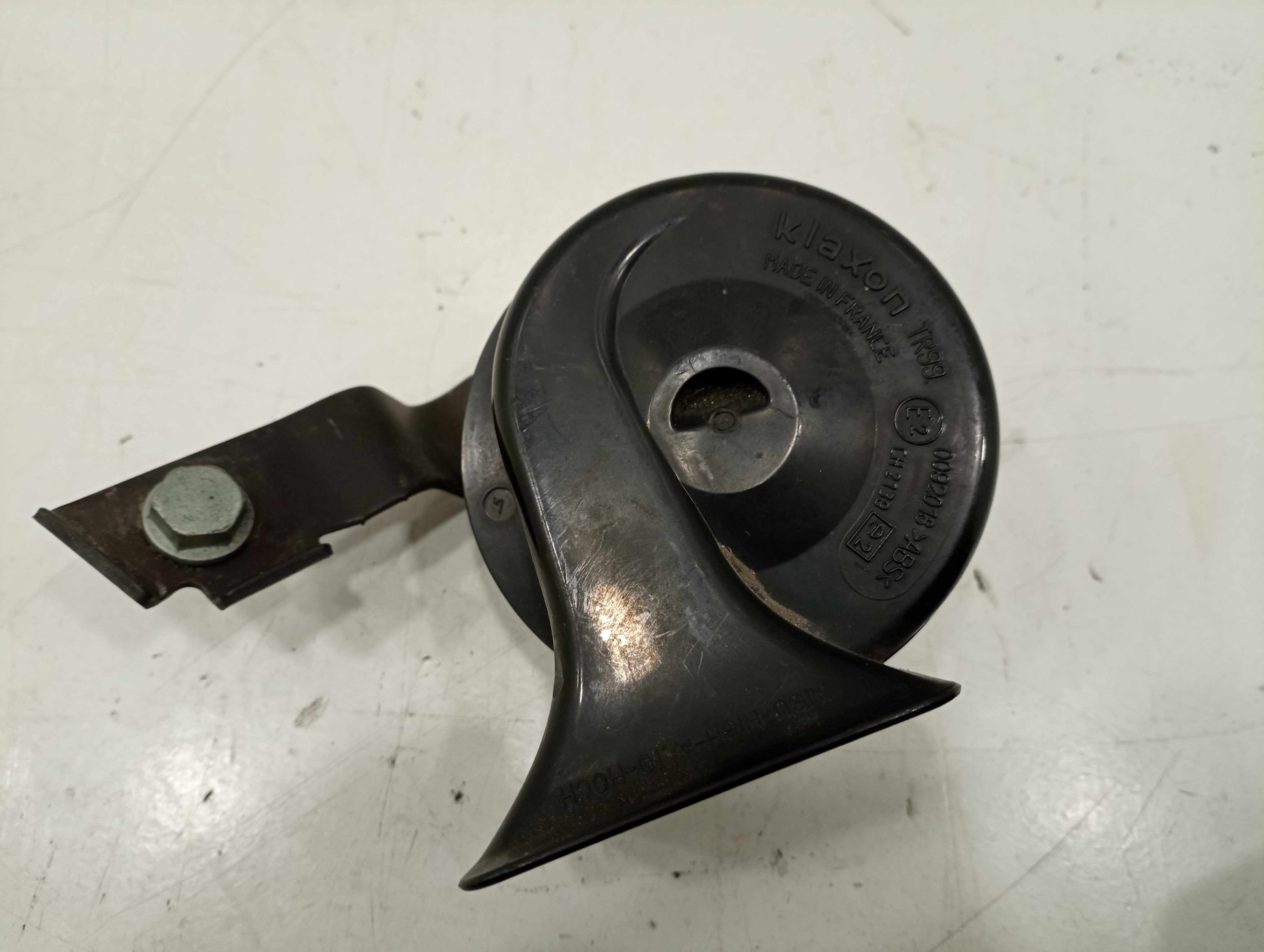 Buzina VOLKSWAGEN GOLF IV (1J1) | 97 - 07