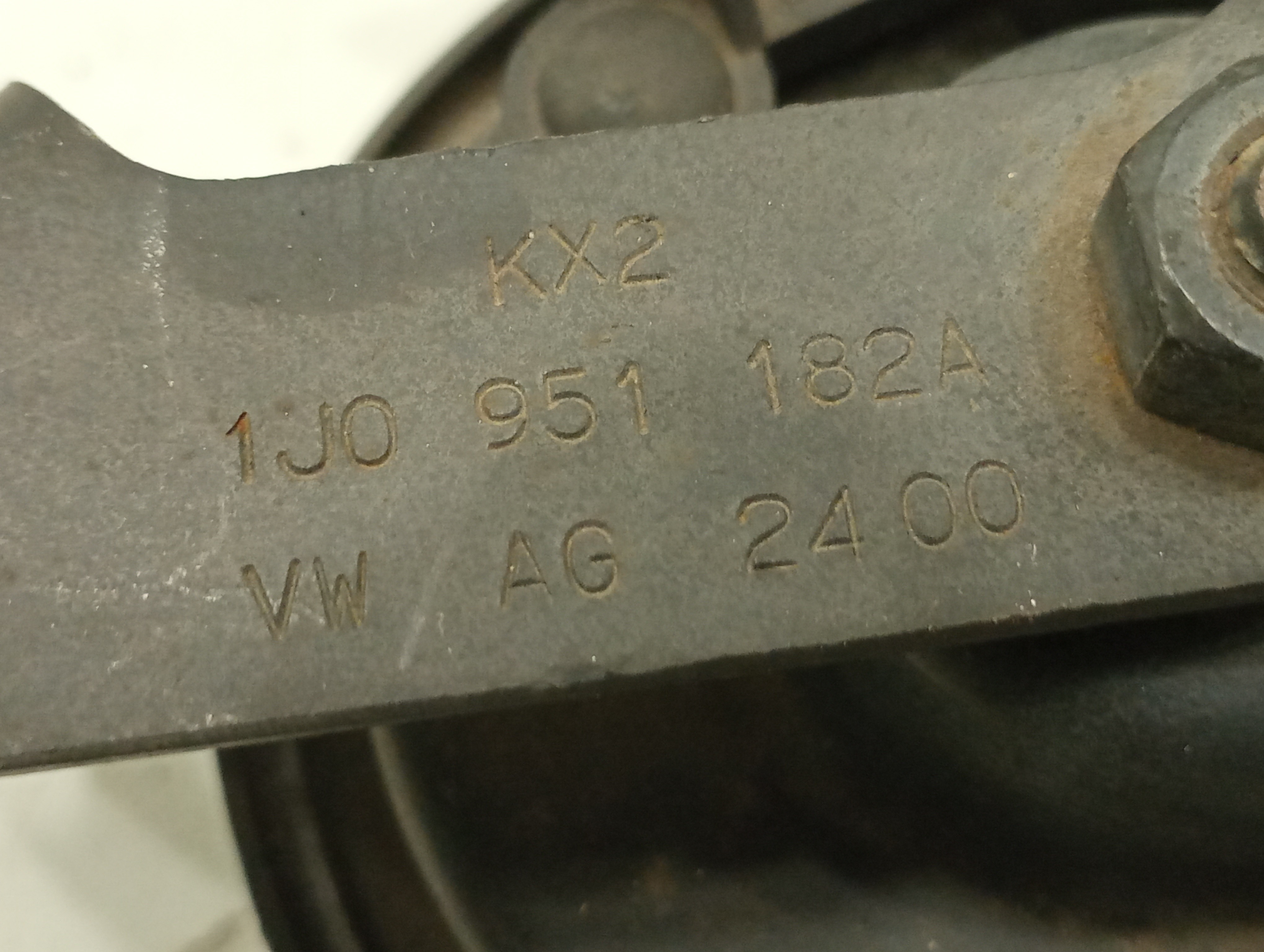 Buzina VOLKSWAGEN GOLF IV (1J1) | 97 - 07 Imagem-2