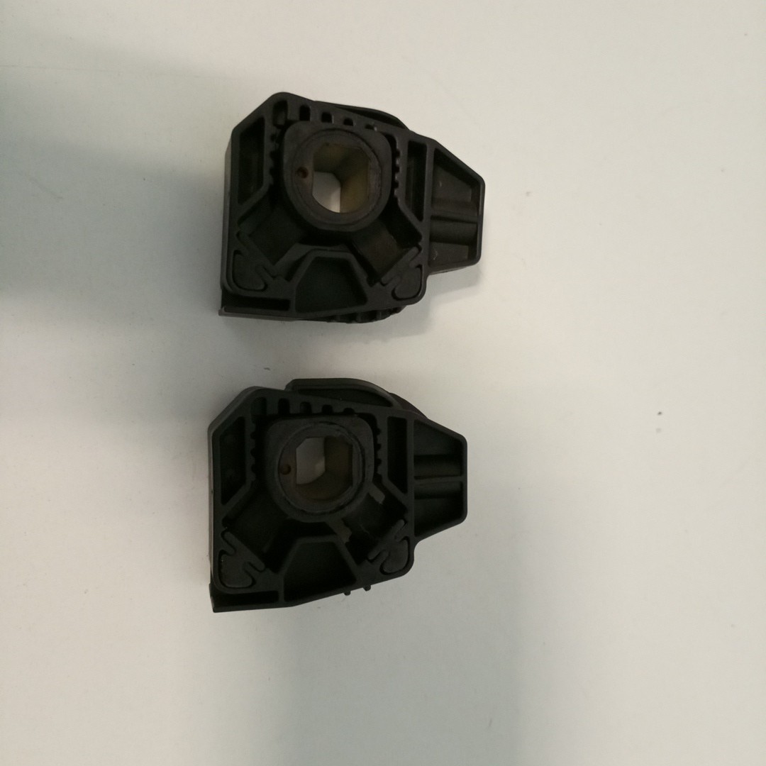 Suporte de radiador VOLKSWAGEN JETTA IV (162, 163, AV3, AV2) | 08 -  Imagem-1