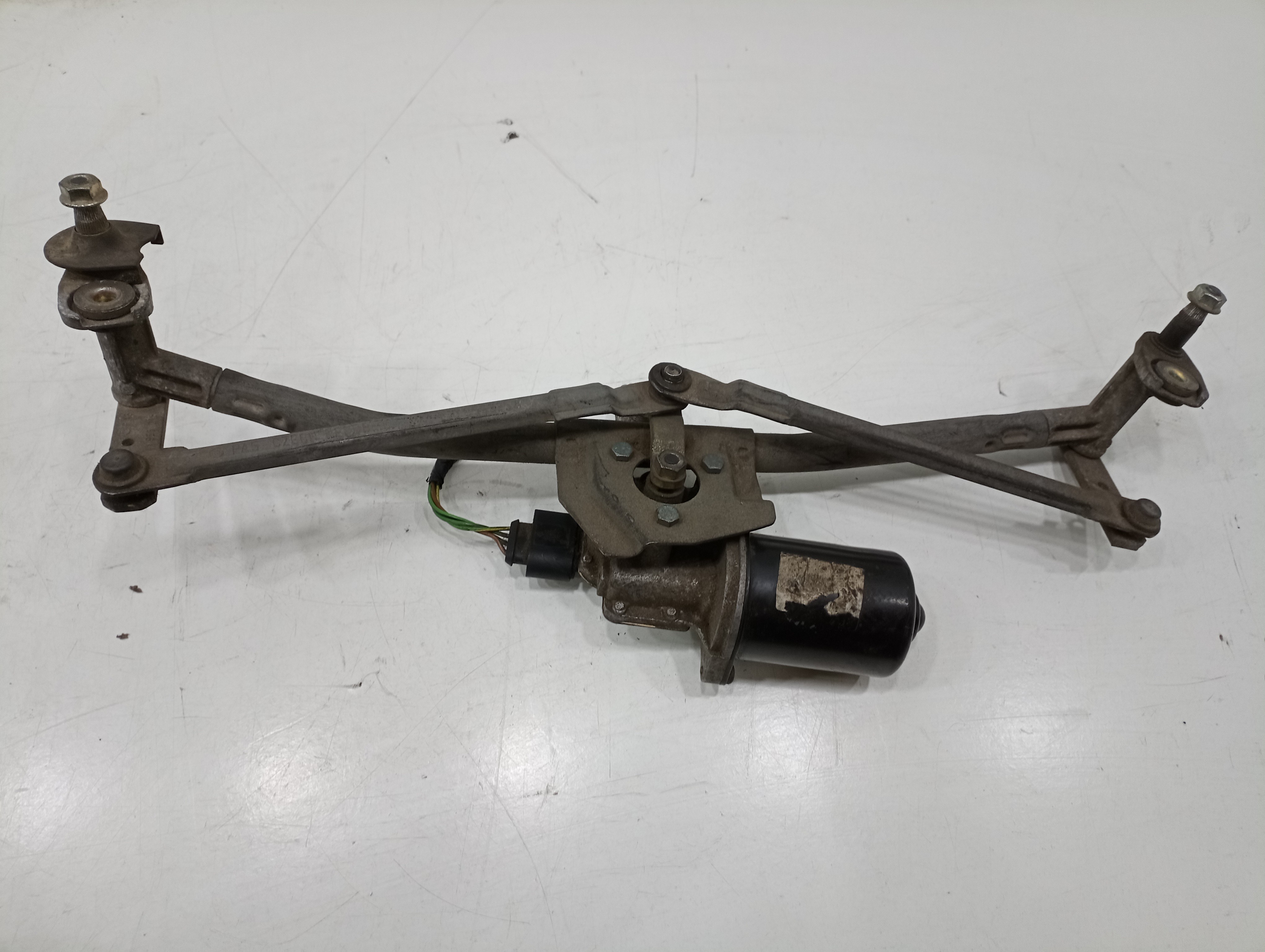 Motor do Limpa Para-Brisas VOLKSWAGEN GOLF IV (1J1) | 97 - 07 Imagem-2