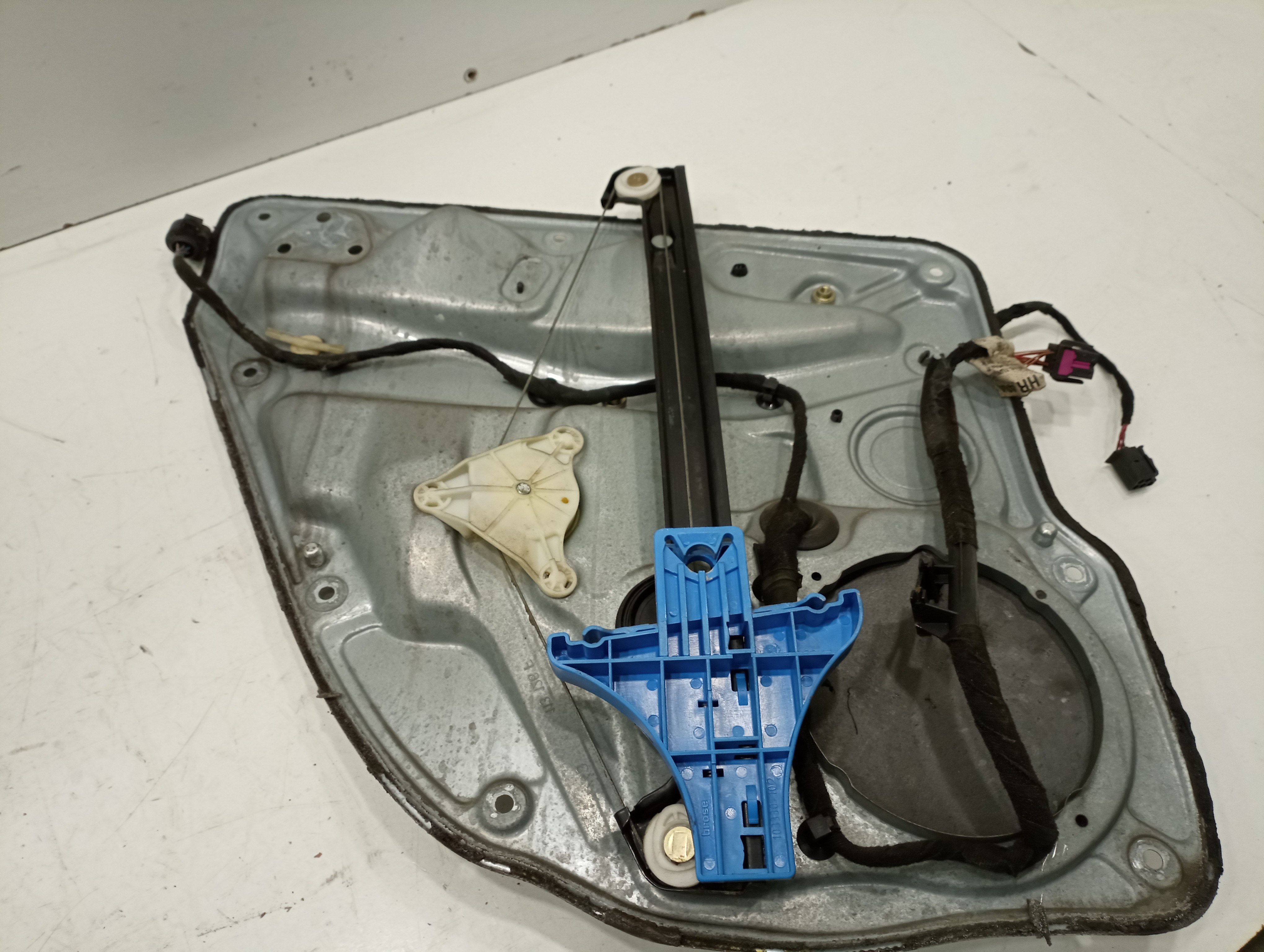 Motor e elevador de vidro trás direito VOLKSWAGEN GOLF IV (1J1) | 97 - 07 Imagem-3