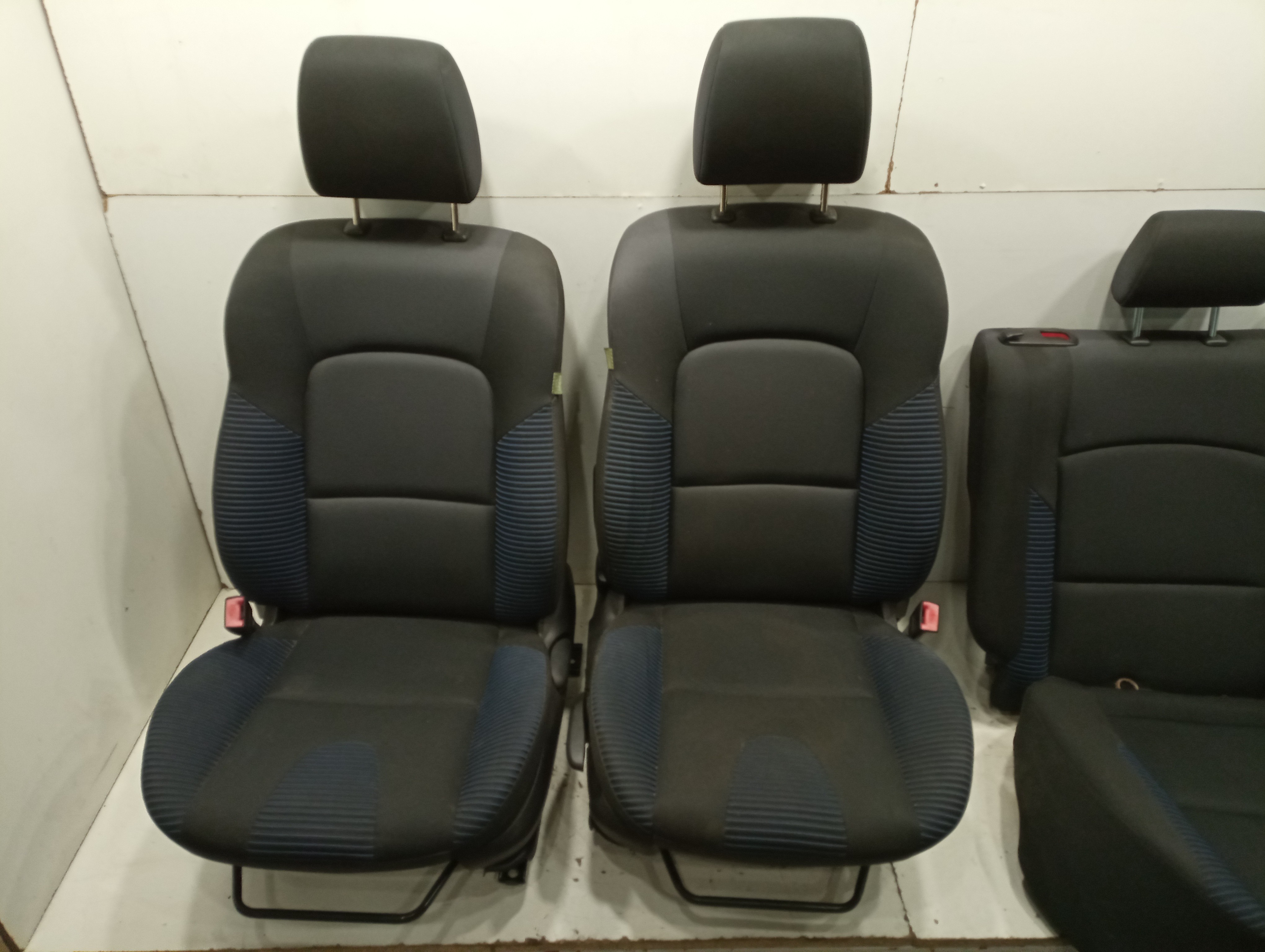 Conjunto de bancos MAZDA 3 (BK) | 03 - 09 Imagem-1