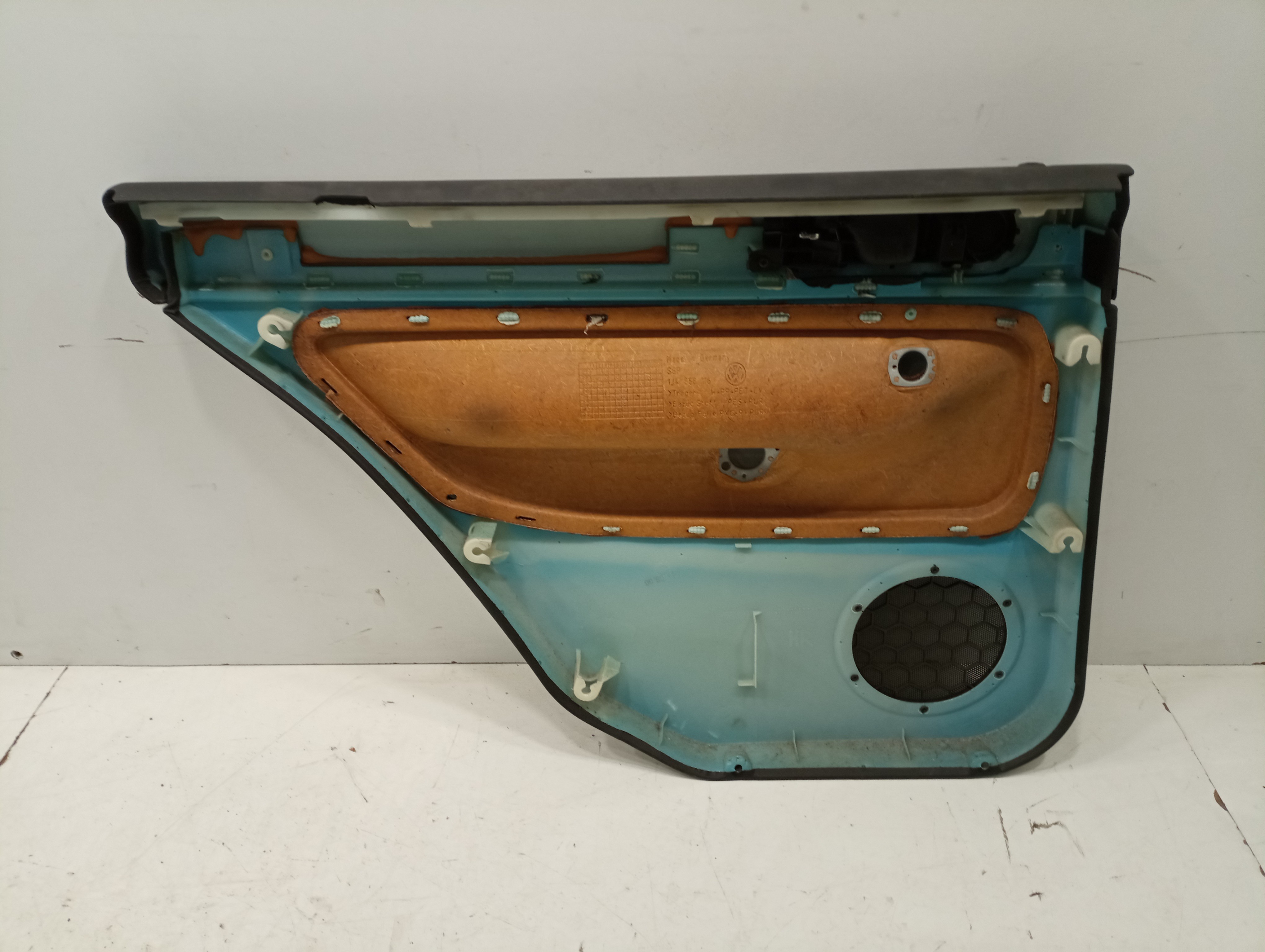 Quartela de porta trás direita VOLKSWAGEN GOLF IV (1J1) | 97 - 07 Imagem-3