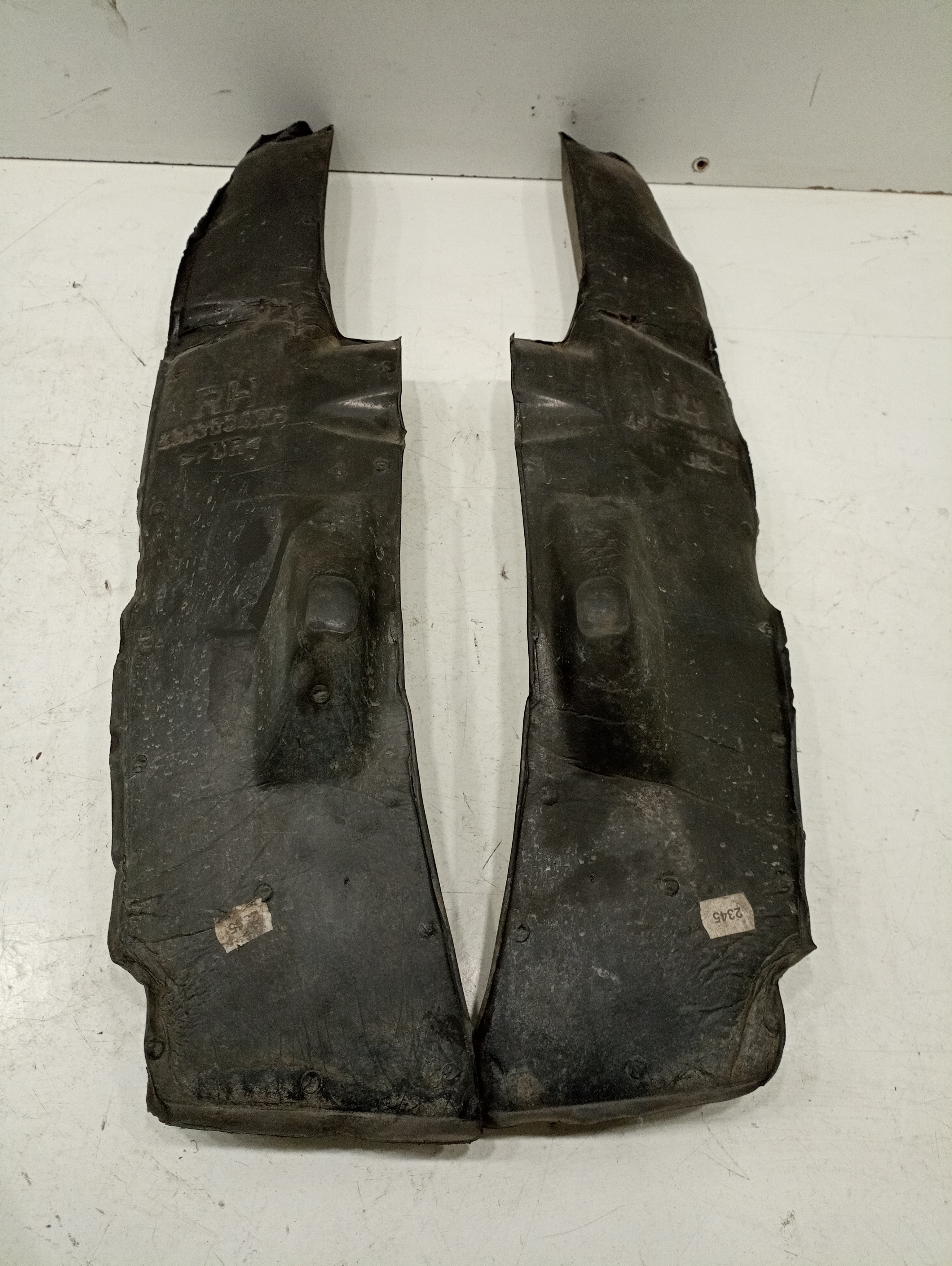 Revestimento de guarda-lamas SAAB 9-5 Combi (YS3E) | 98 - 09