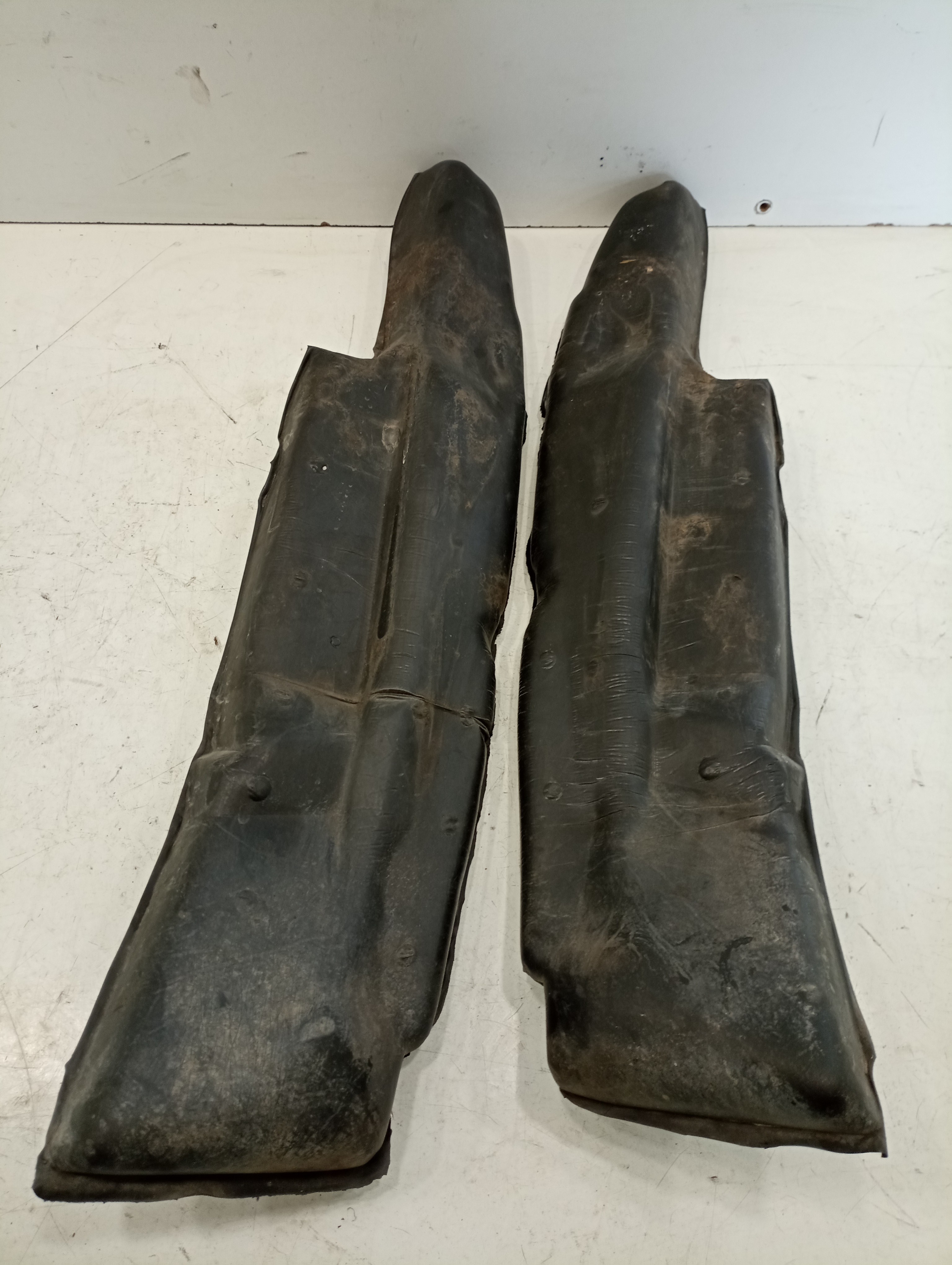 Revestimento de guarda-lamas SAAB 9-5 Combi (YS3E) | 98 - 09 Imagem-3