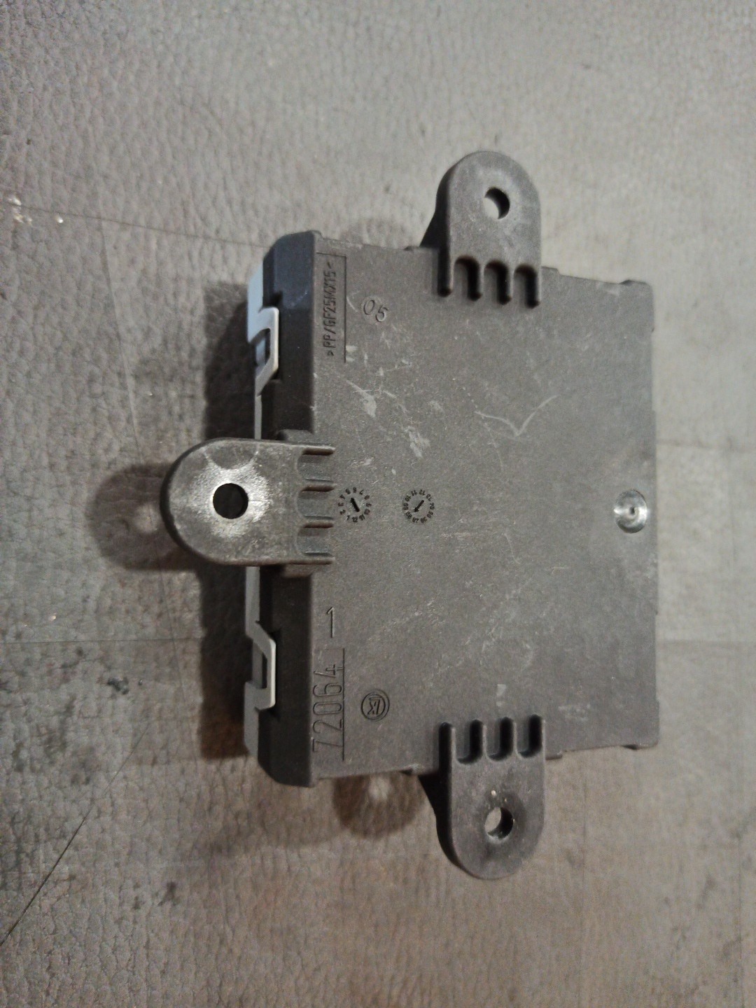 Unidade de Controlo Porta JAGUAR XF (X250) | 08 - 15 Imagem-1