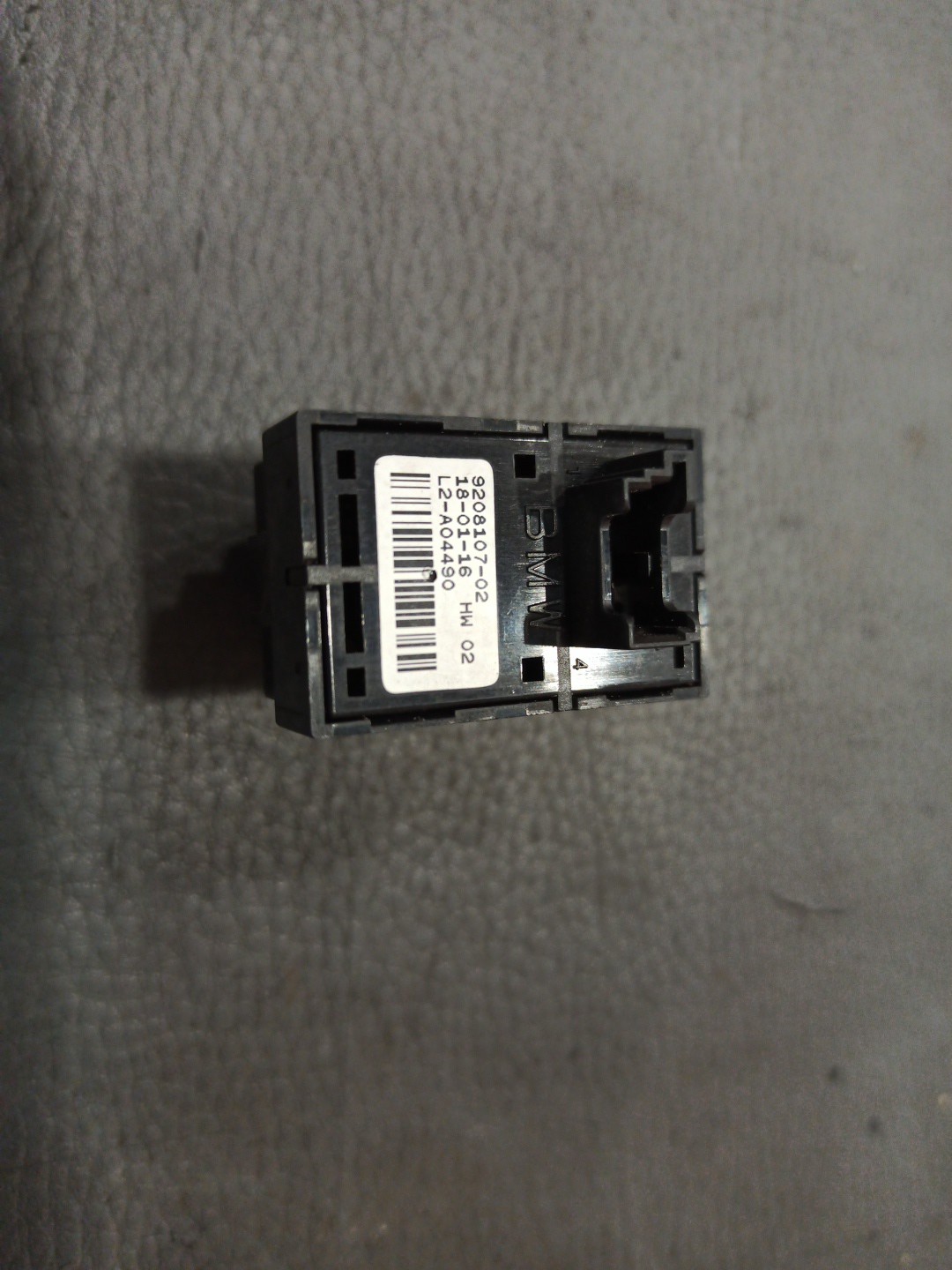 Comutador de vidro frente esquerdo BMW 1 (F21) | 11 -  Imagem-1